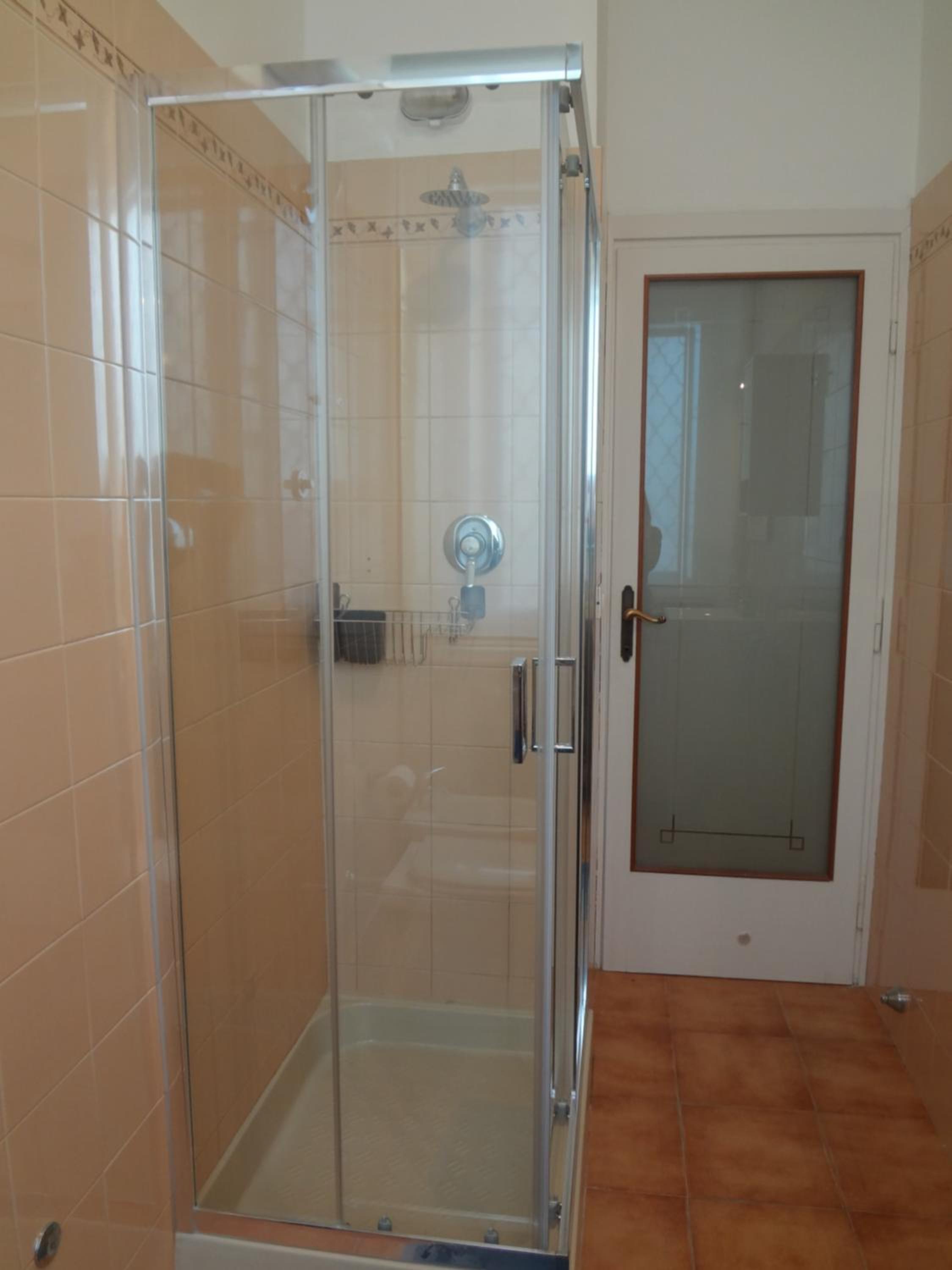 Two-Bedroom Apartment - Photo 21