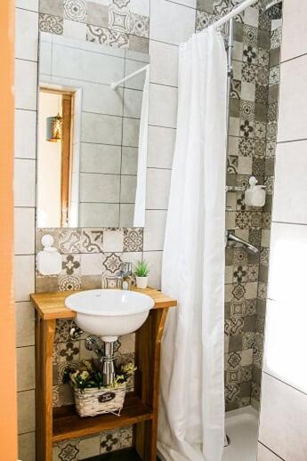 Double Room - Photo 4