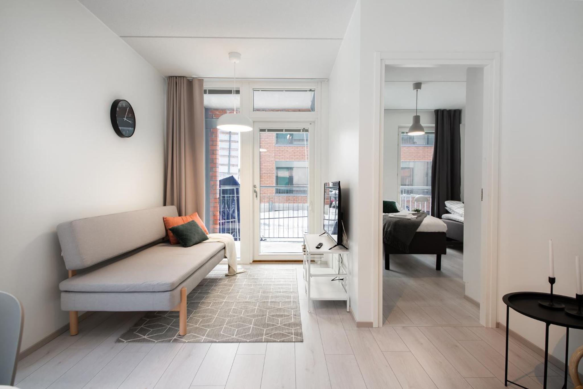 One-Bedroom Apartment photo 2