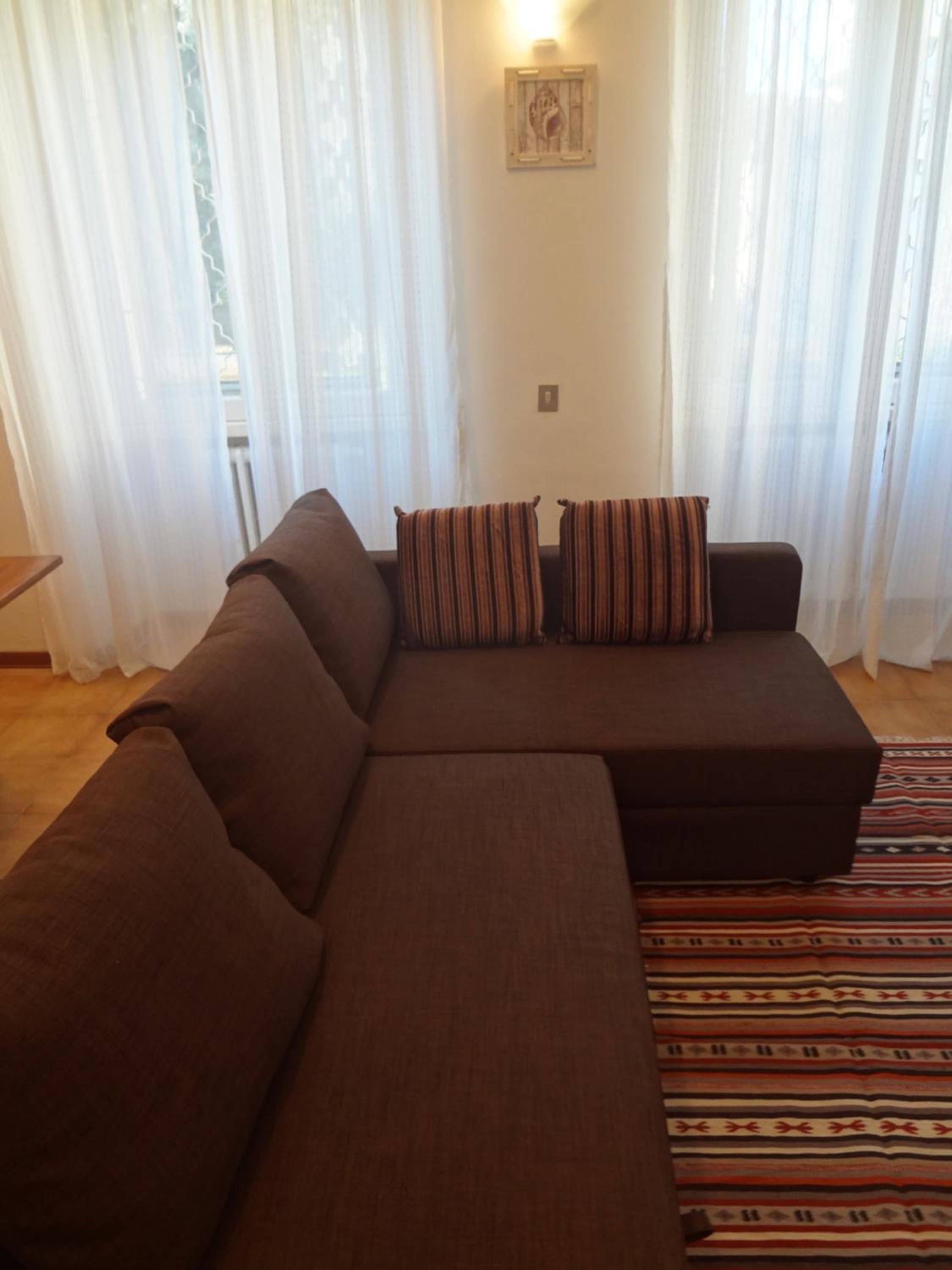 Two-Bedroom Apartment - Photo 17