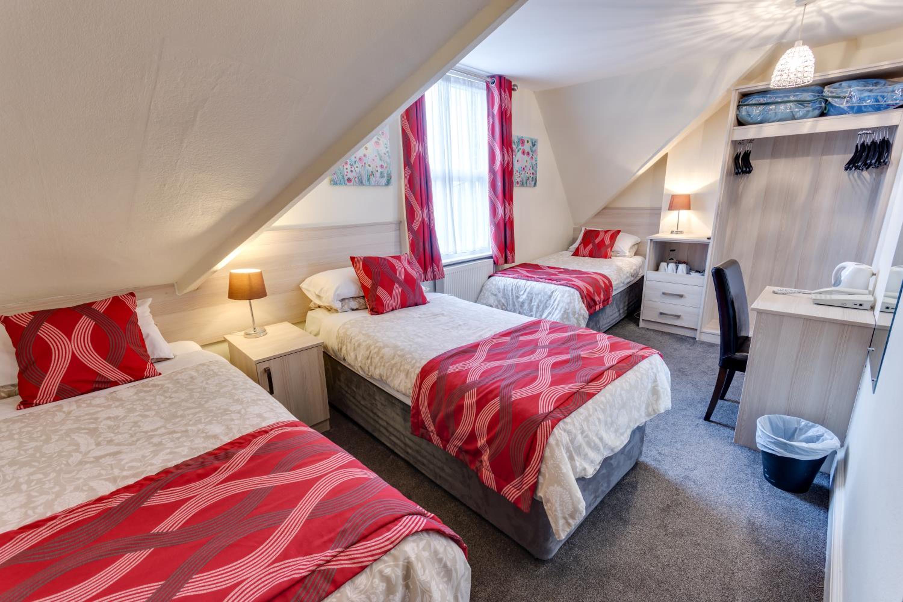 Triple Room photo 3