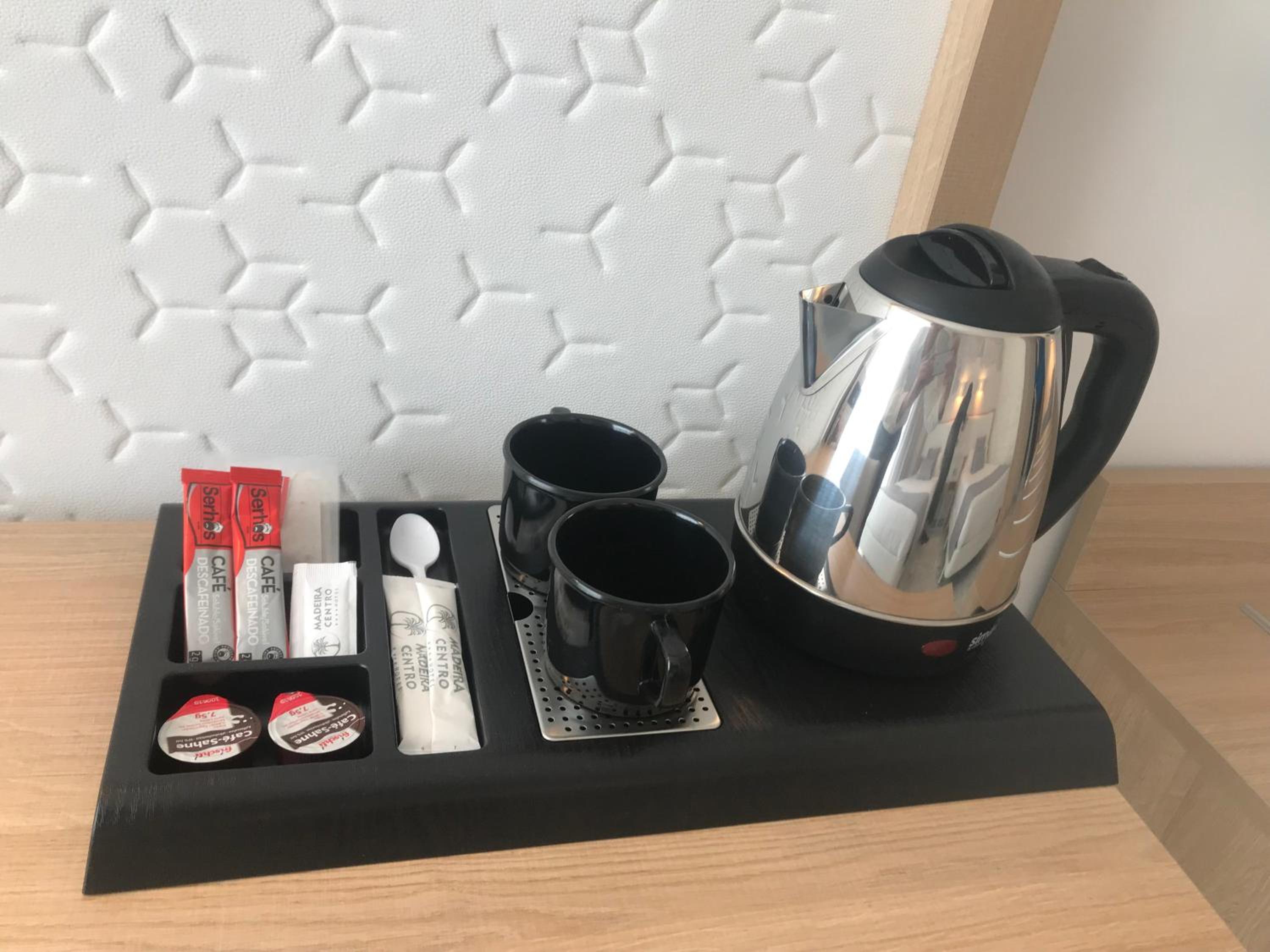 Deluxe Twin Room with Terrace and Sea View (2 Adults)