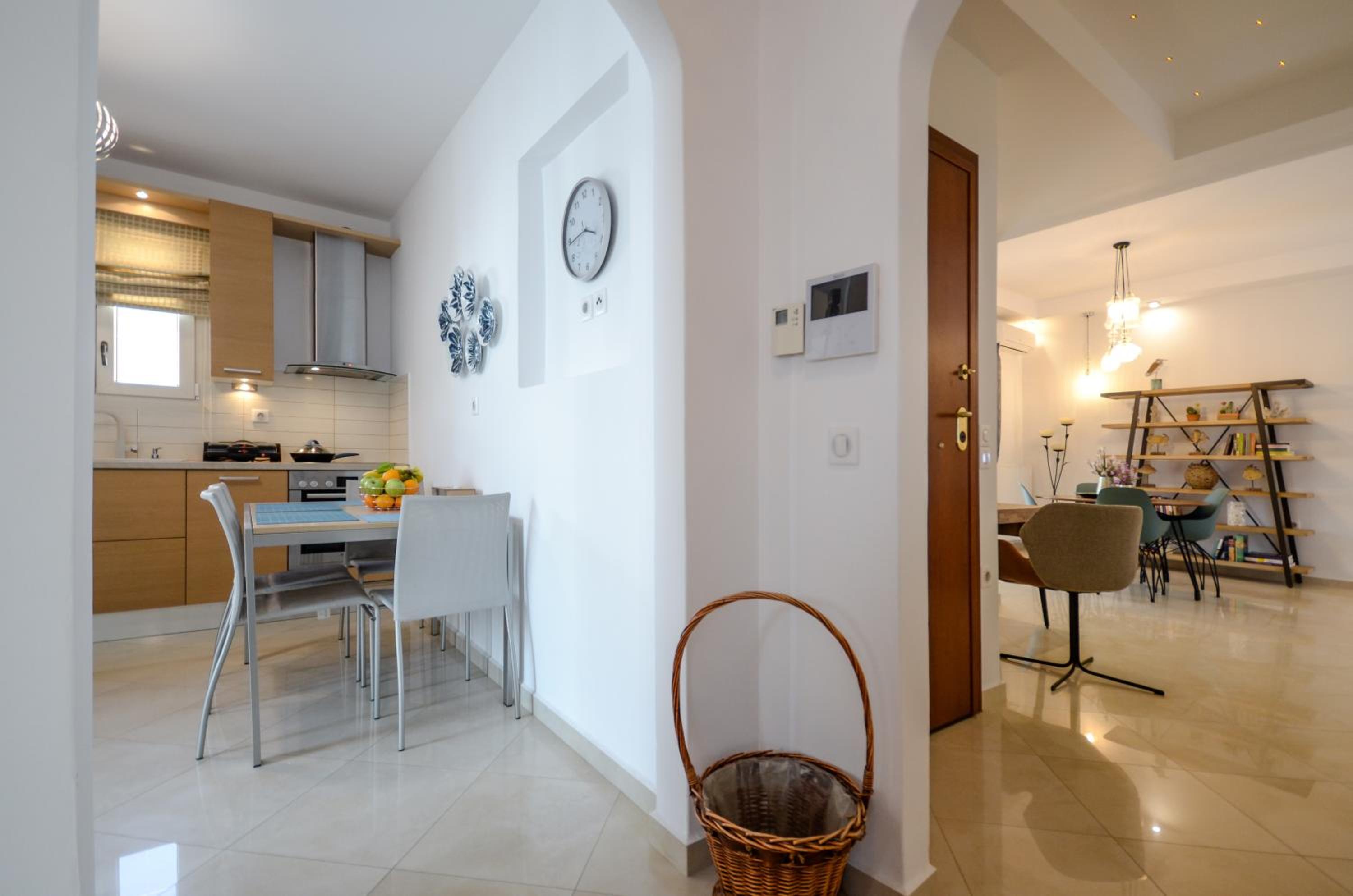 Superior Apartment - Photo 2
