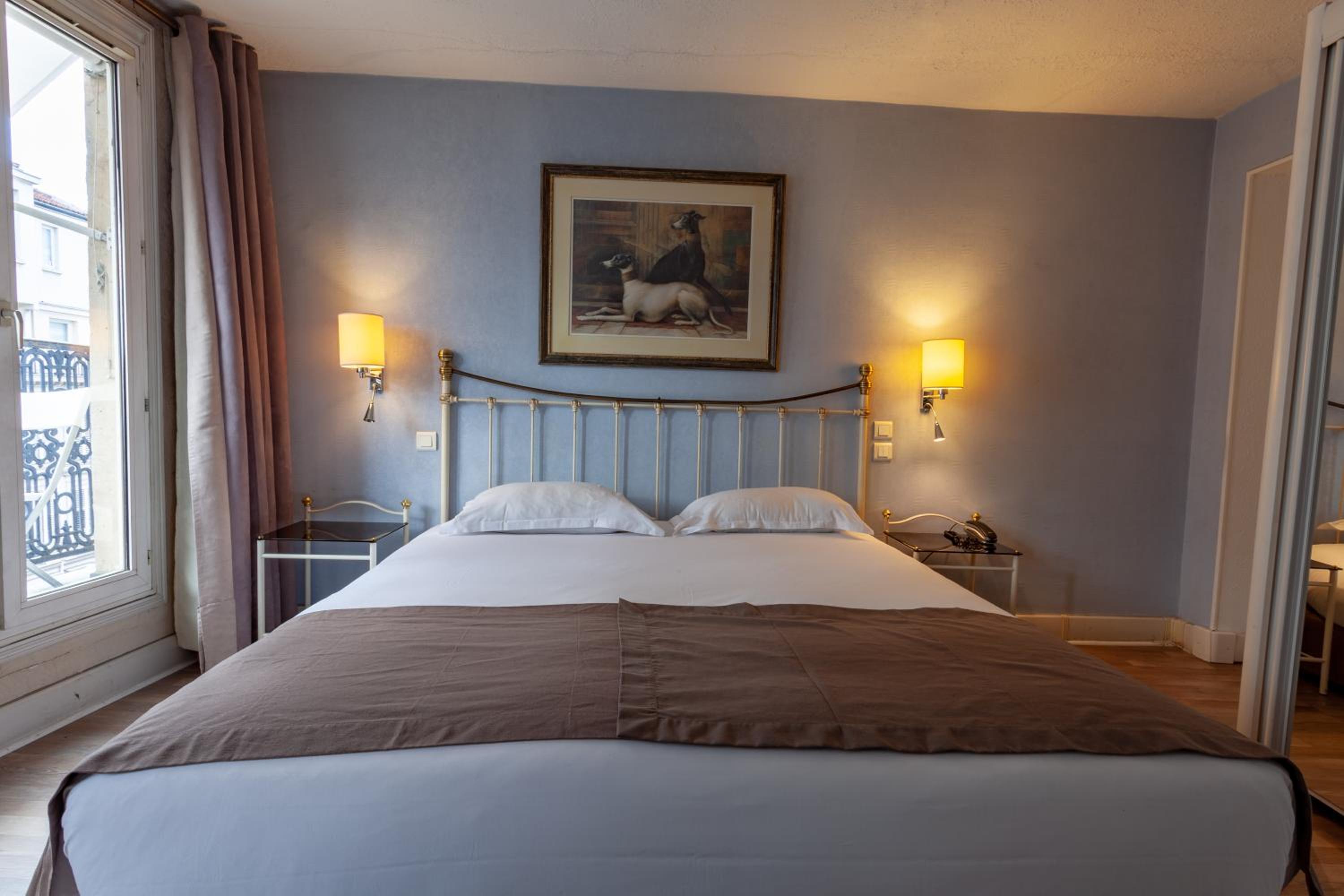 Deluxe Double or Twin Room photo 2