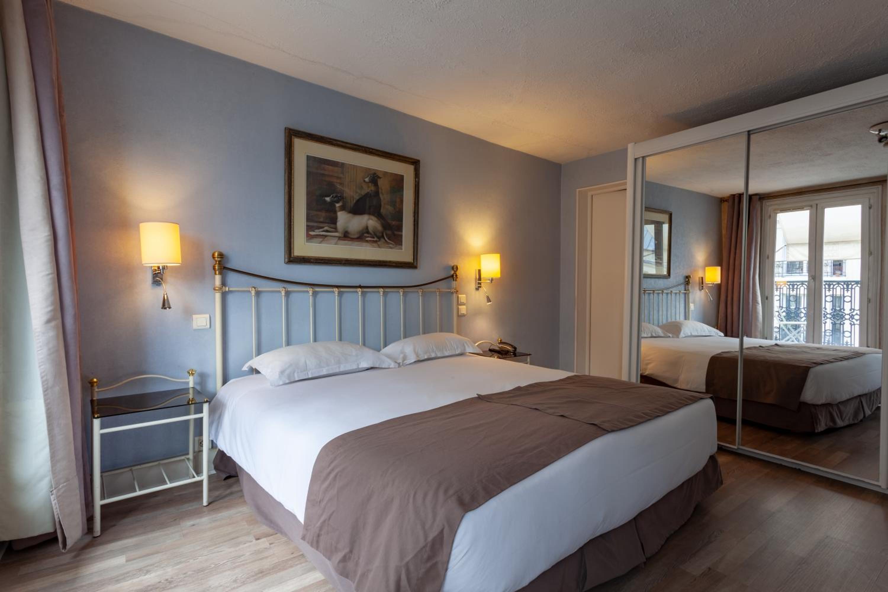 Deluxe Double or Twin Room photo 1
