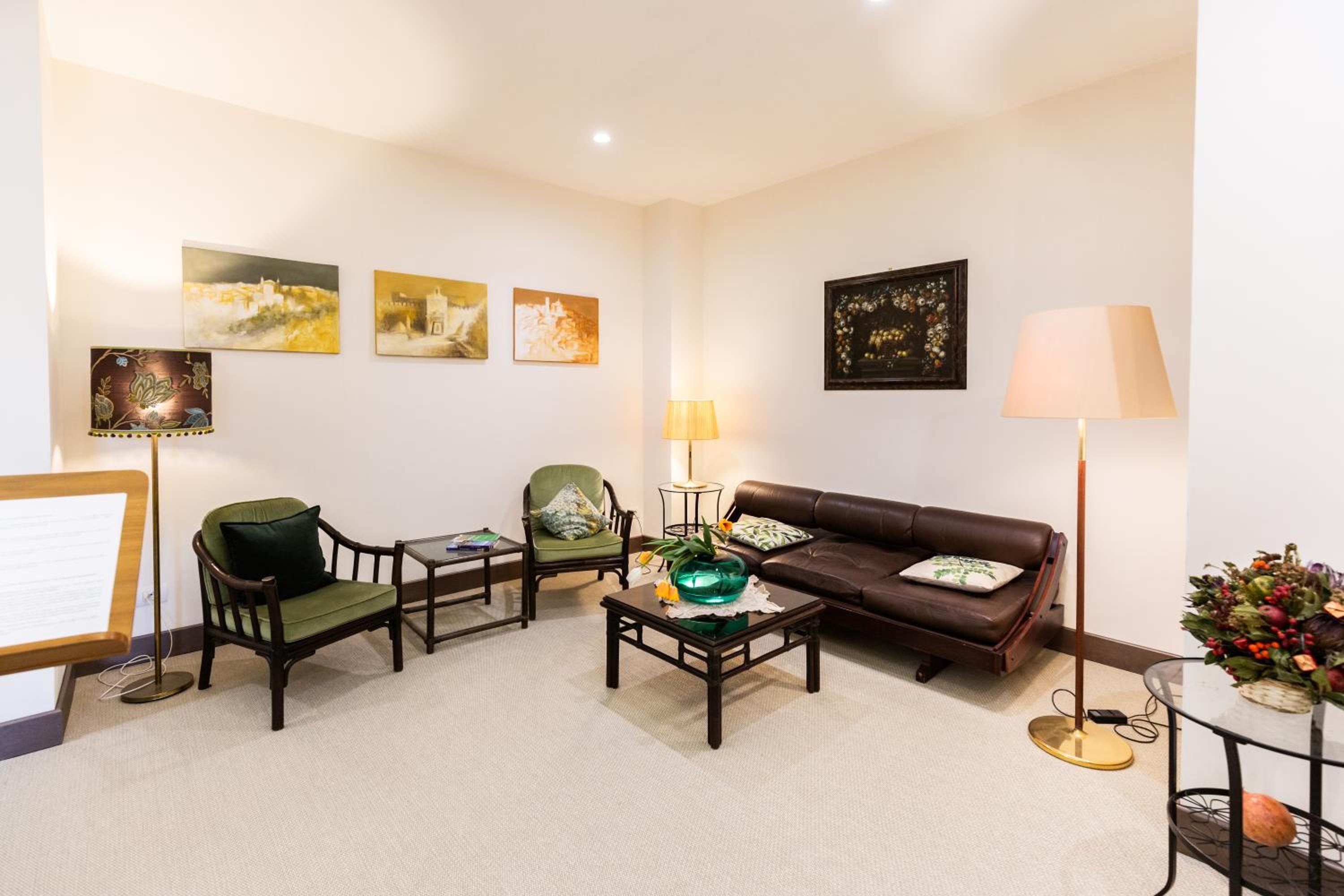 One-Bedroom Apartment - Photo 10