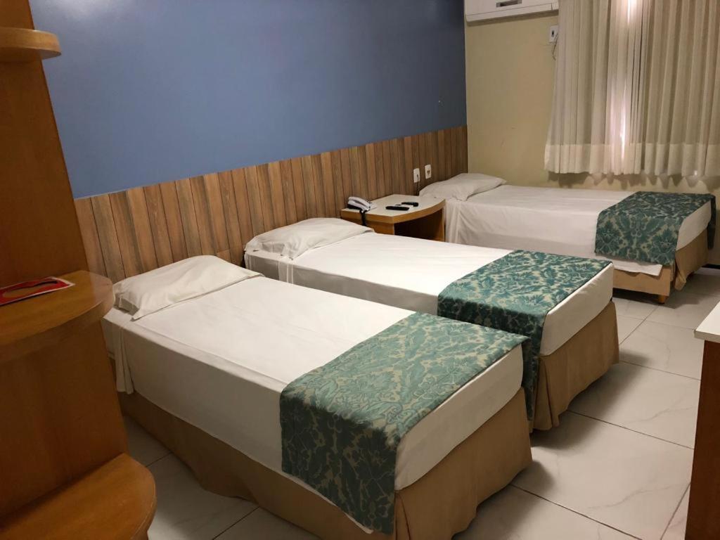 Standard Triple Room with 3 Single Beds photo 1