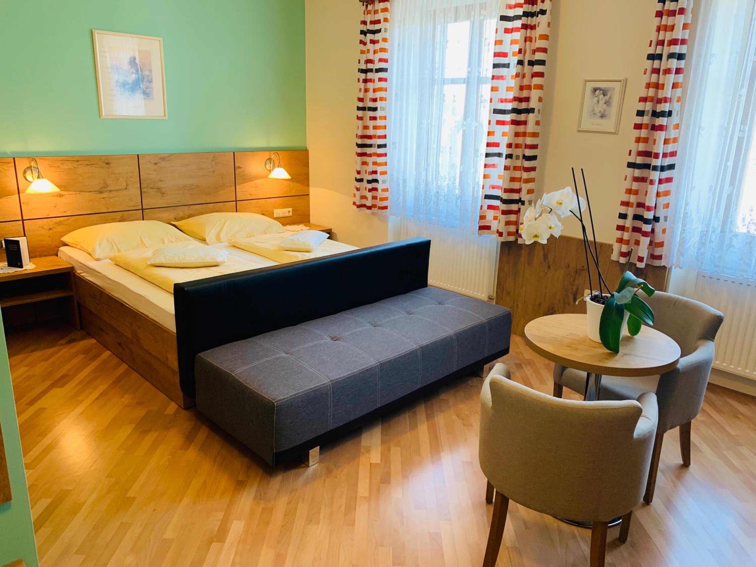Triple Room - Photo 1