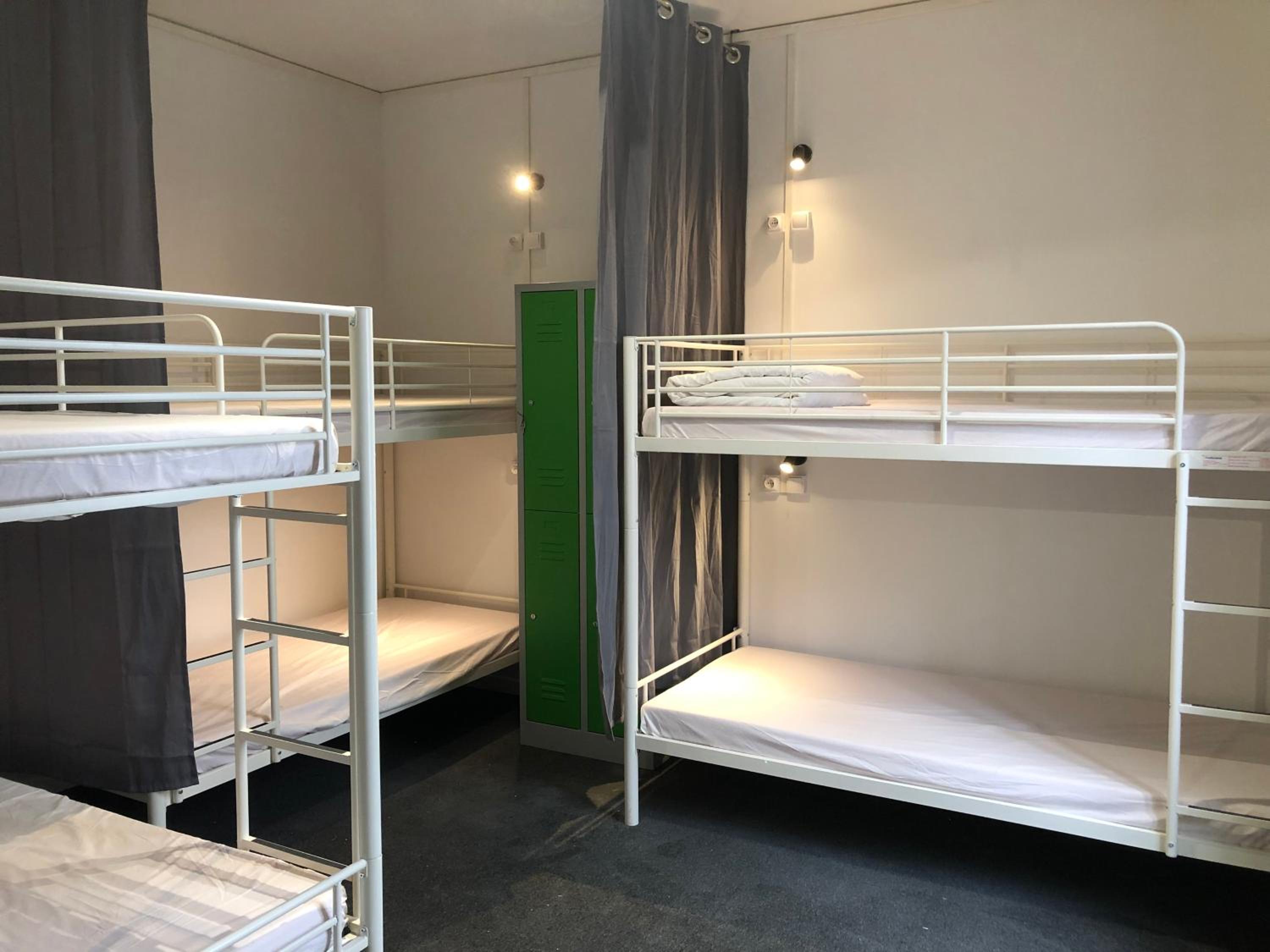 Bunk Bed in Mixed Dormitory Room photo 3