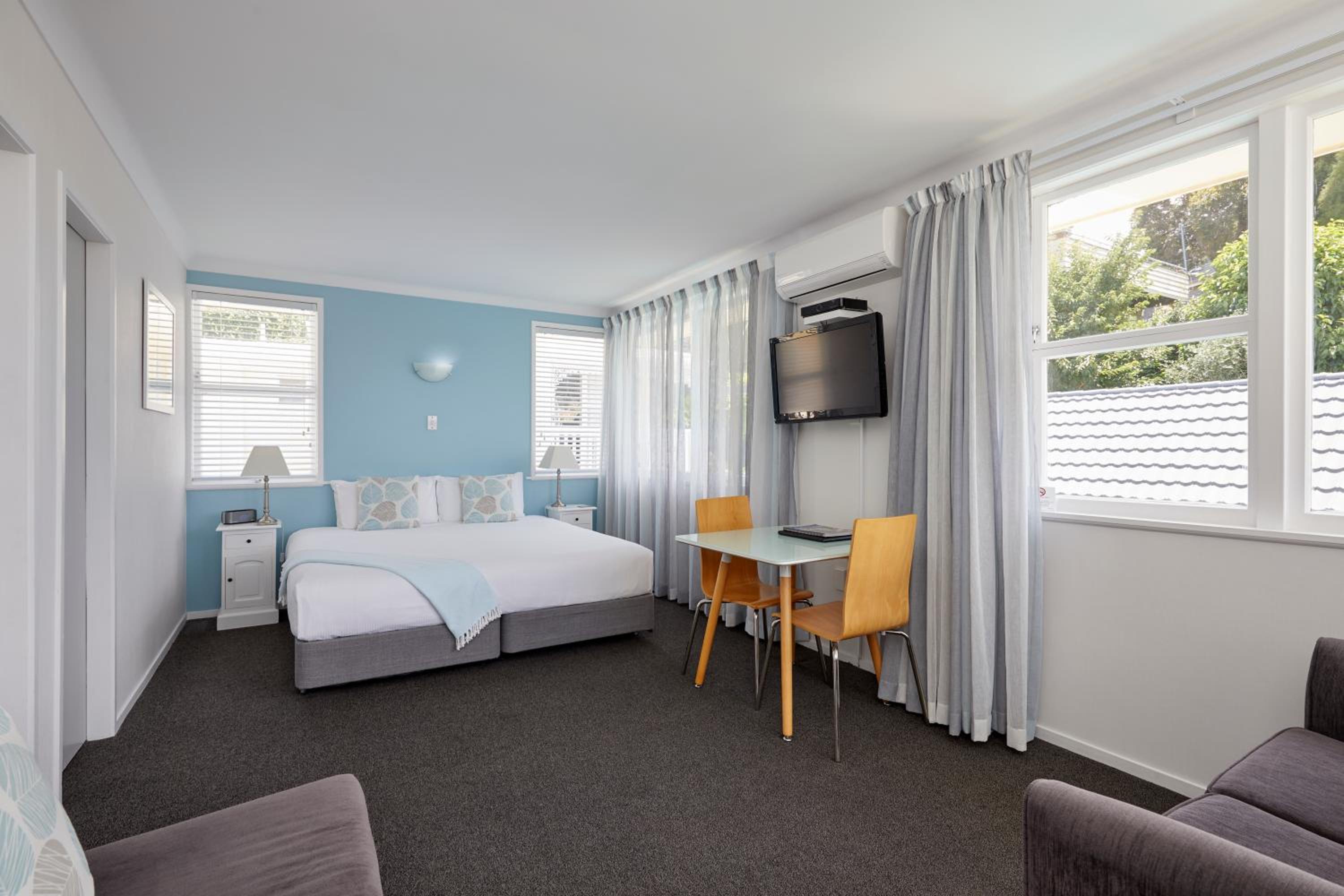 Superior Apartment