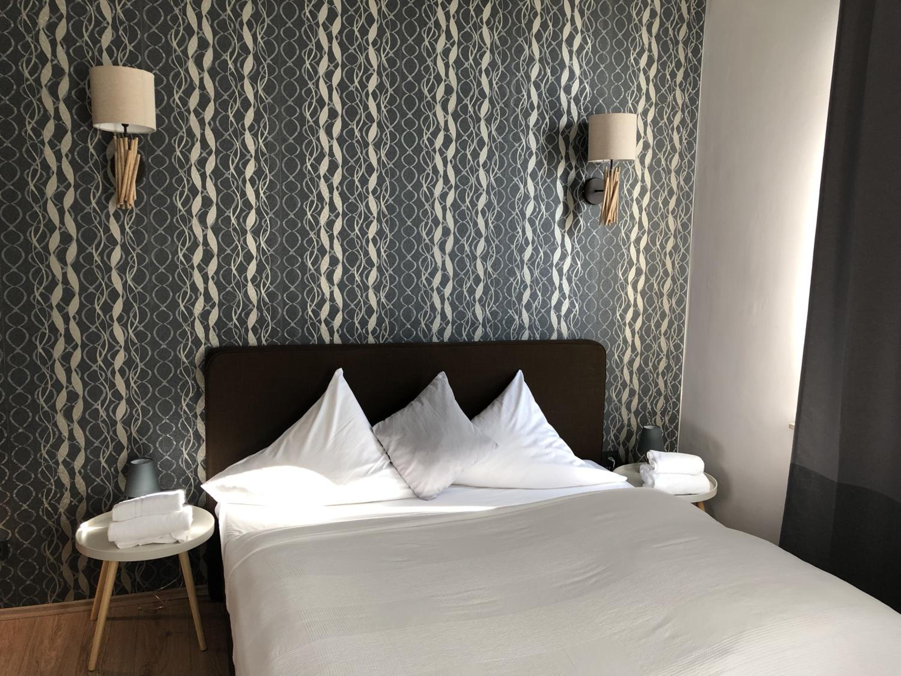 Comfort Double Room - Photo 9