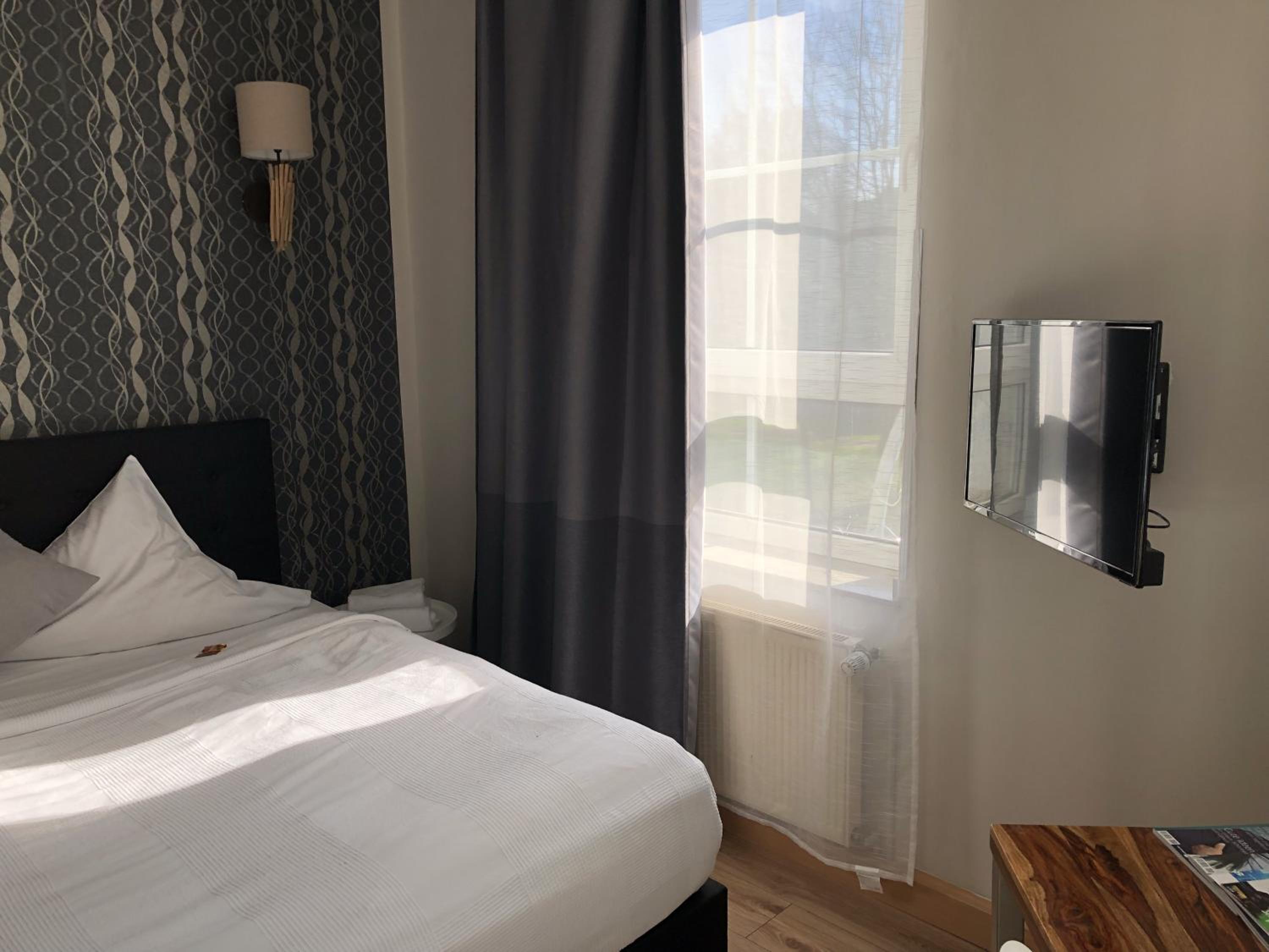 Comfort Double Room - Photo 7