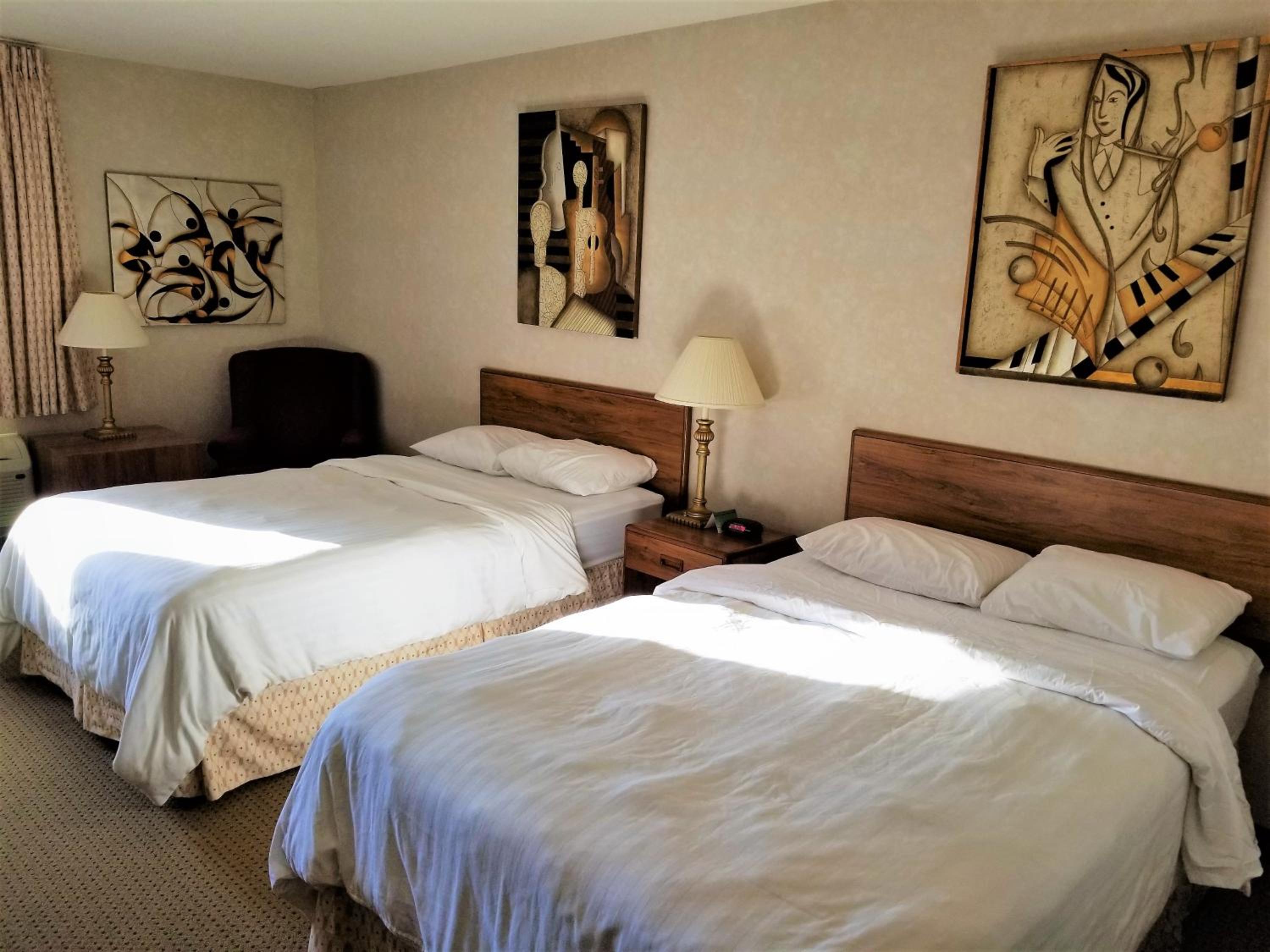 Double Room with Two Double Beds - Photo 1