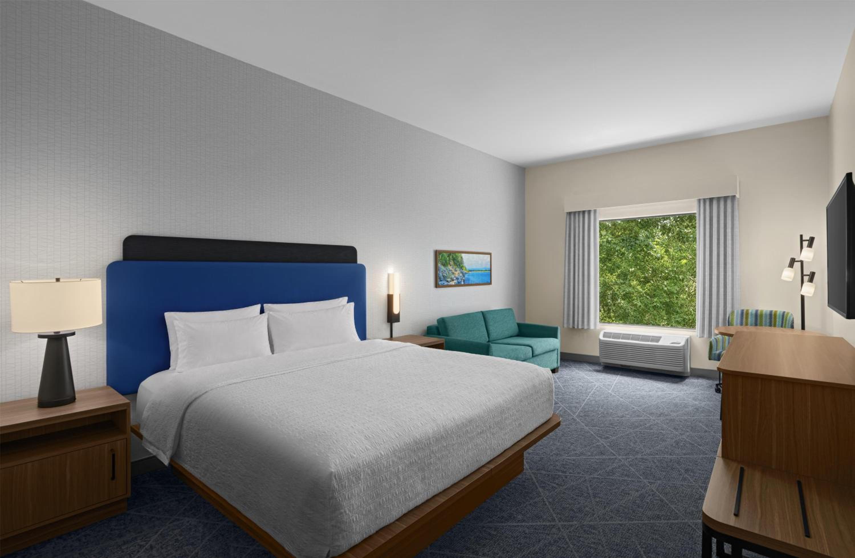 King Room with Sofa Bed - Non-Smoking