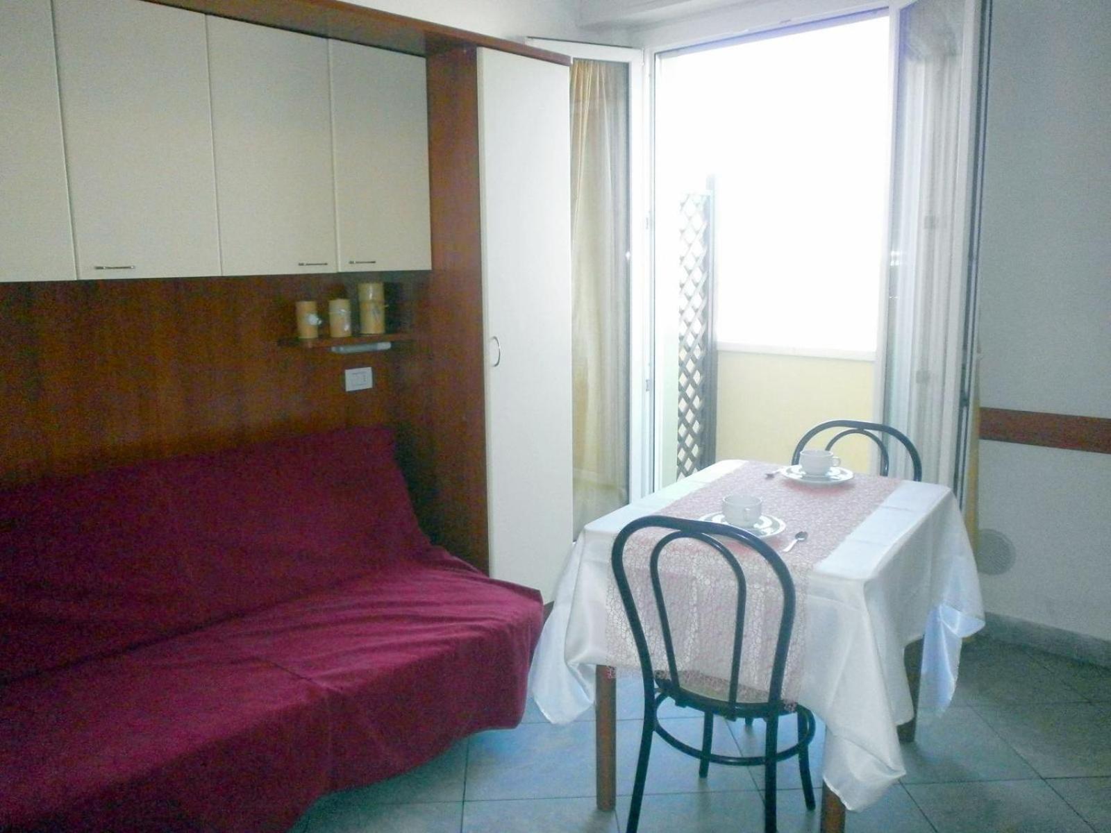 One-Bedroom Apartment (4 Adults)