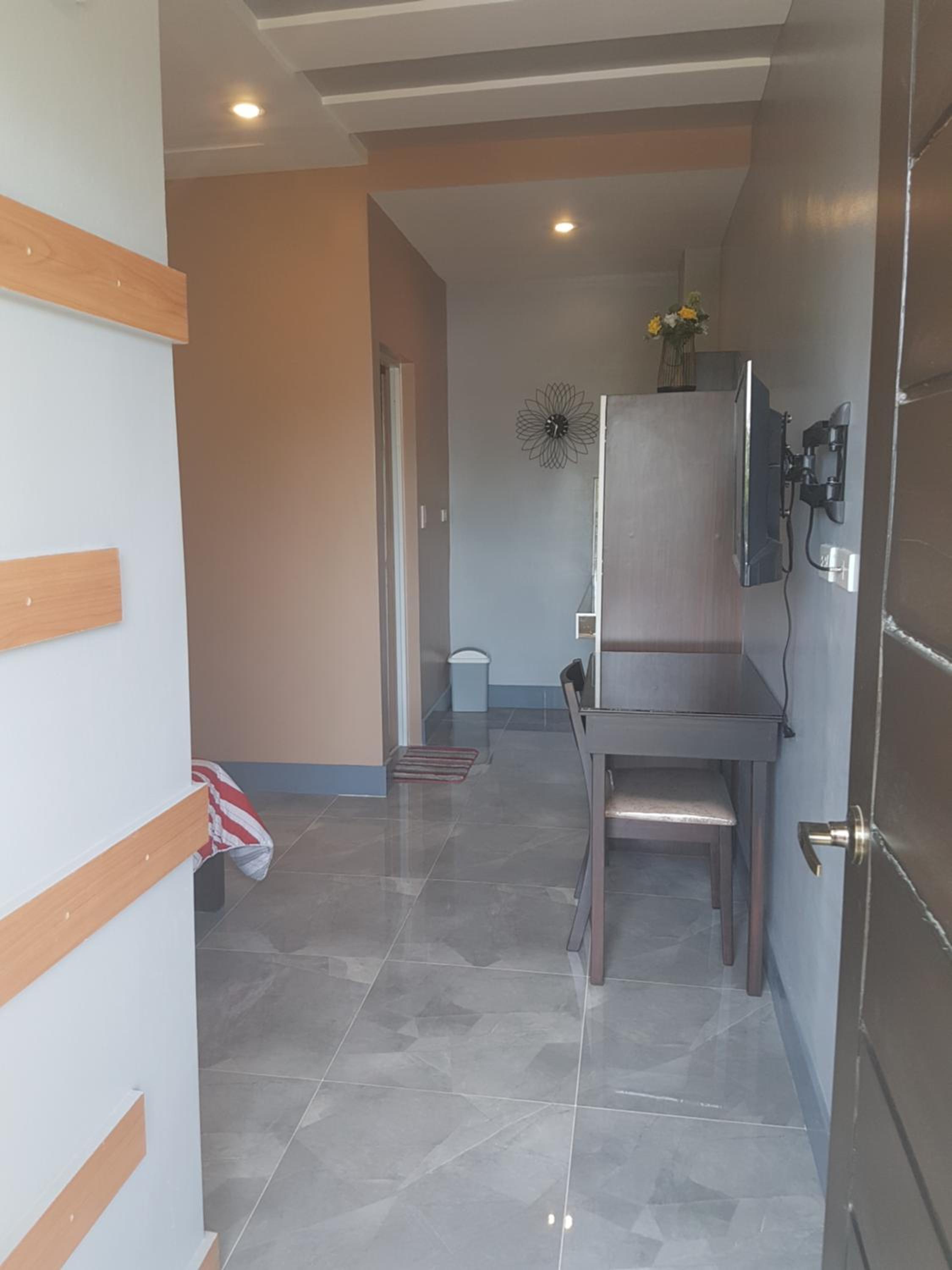 Double Room with Private Bathroom photo 3