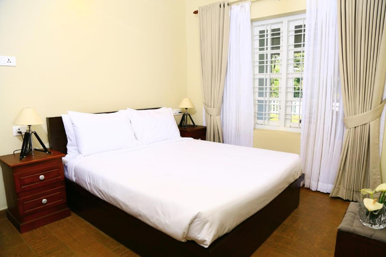 Economy Double Room photo 2