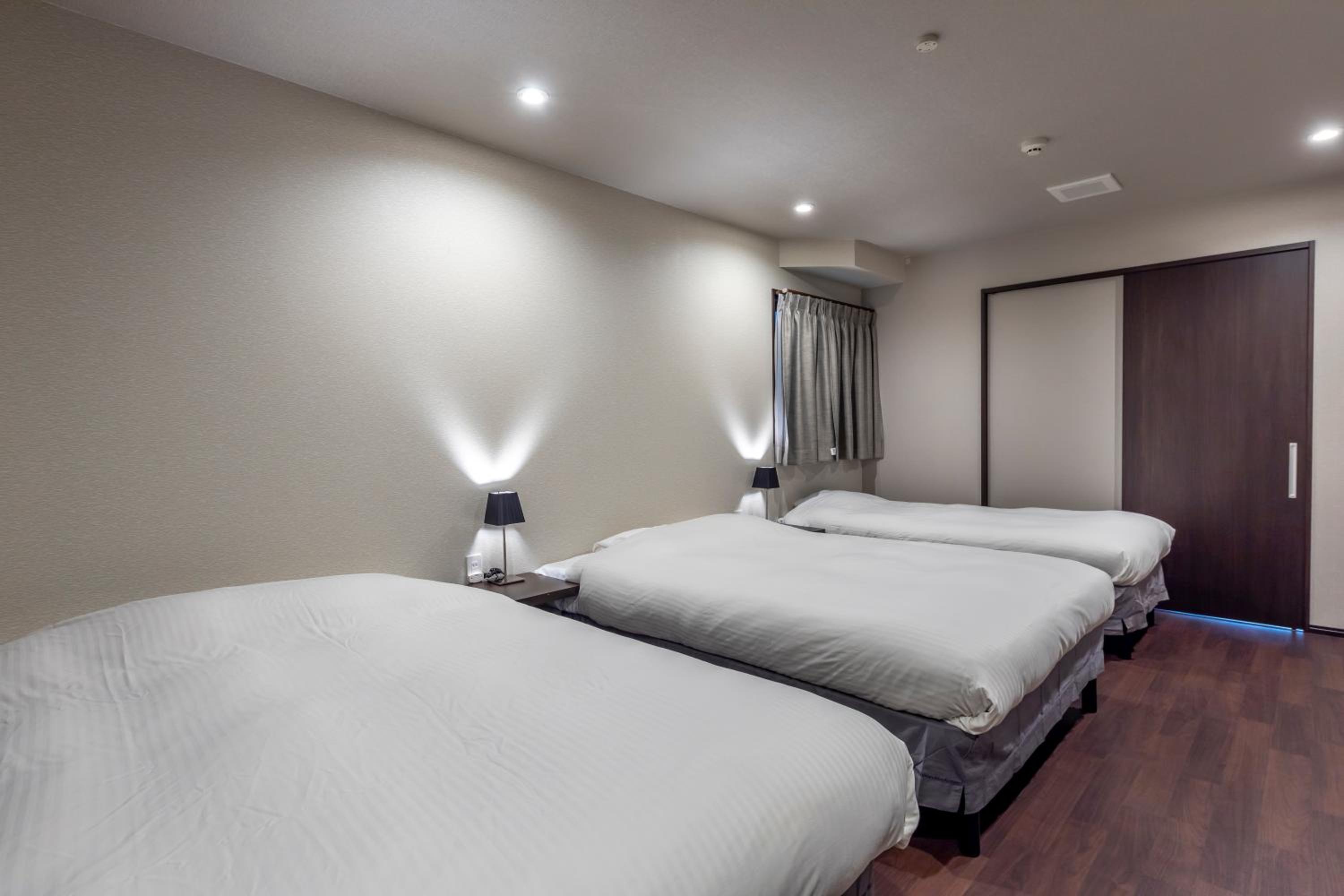 Standard Family Room - Photo 23