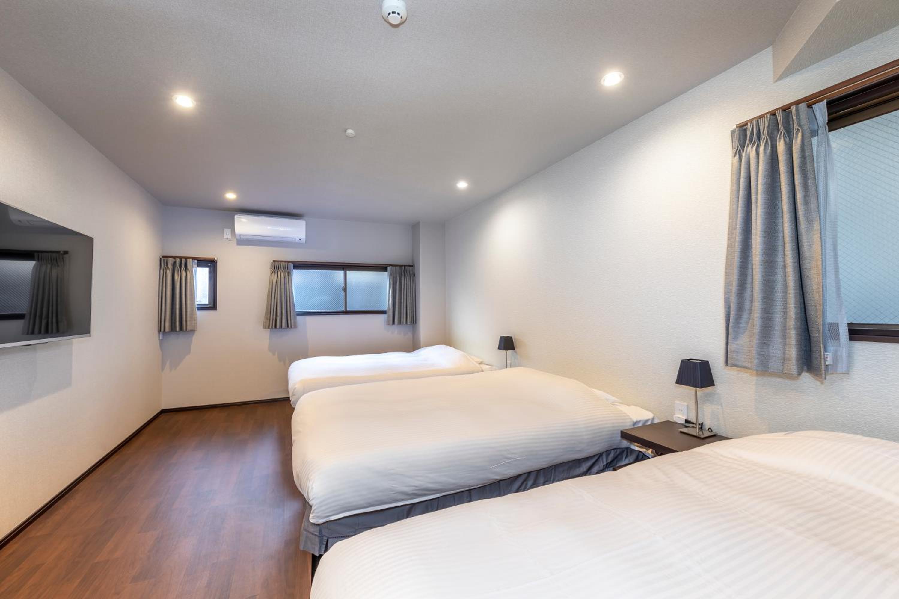 Standard Family Room - Photo 21
