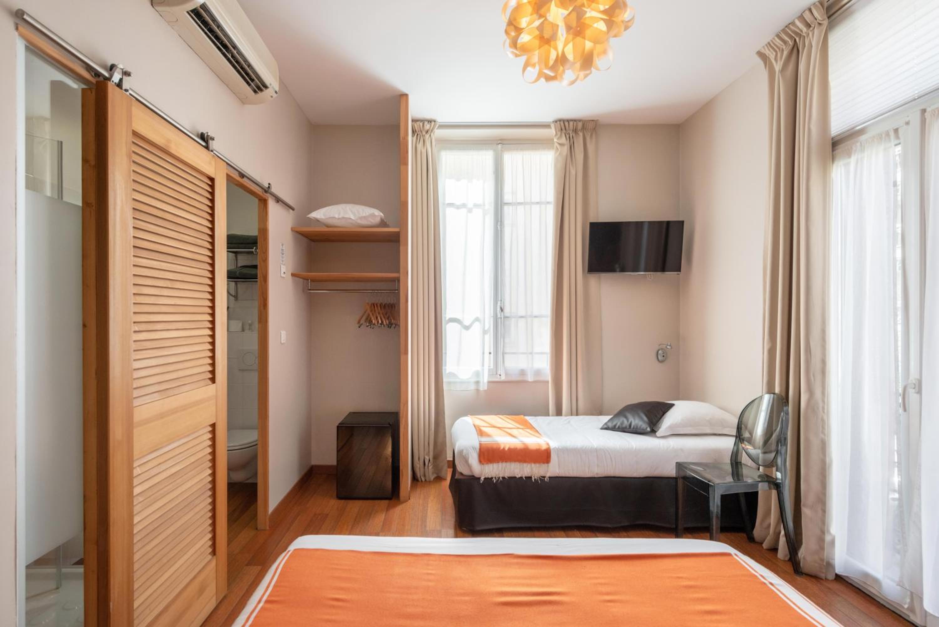 Triple Room - Photo 6