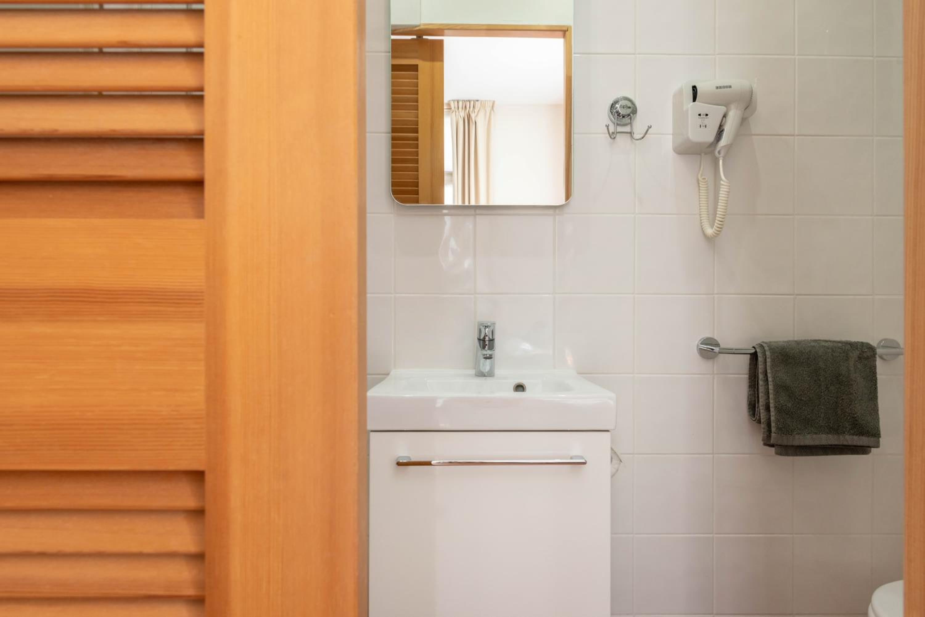 Triple Room - Photo 8