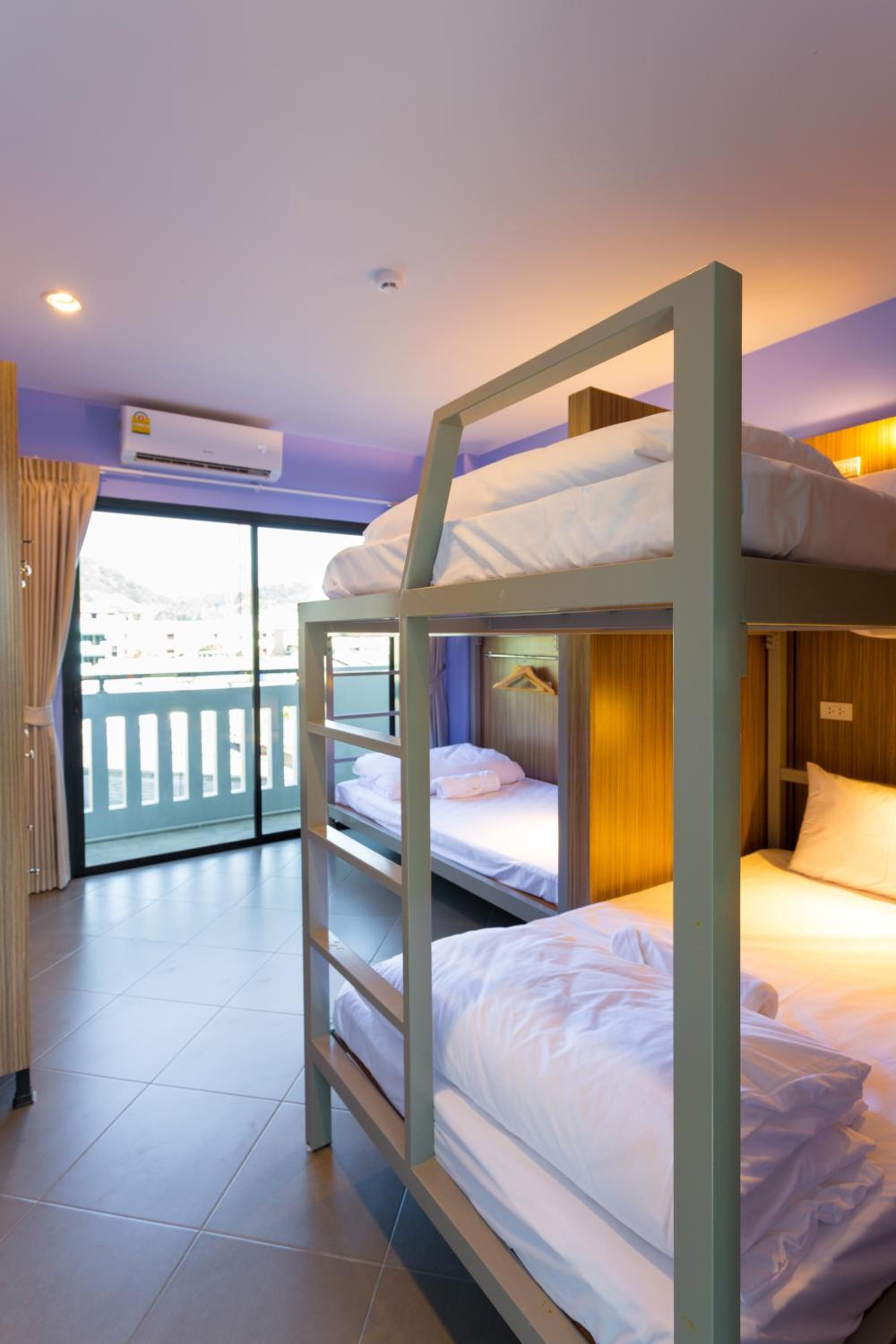 Bed In 4-Bed Male Dormitory Room photo 1