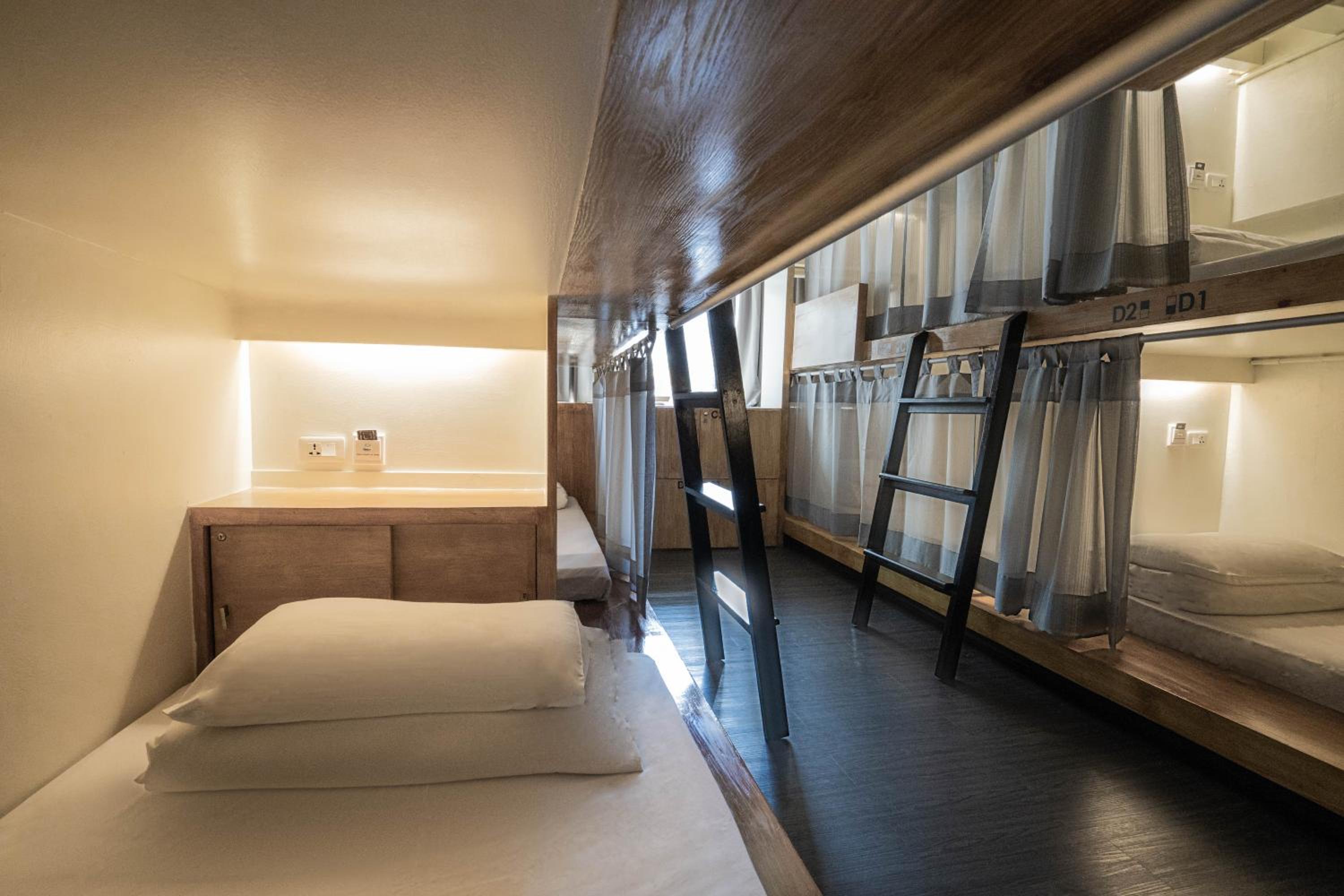 Single Bed in Female Dormitory Room photo 1