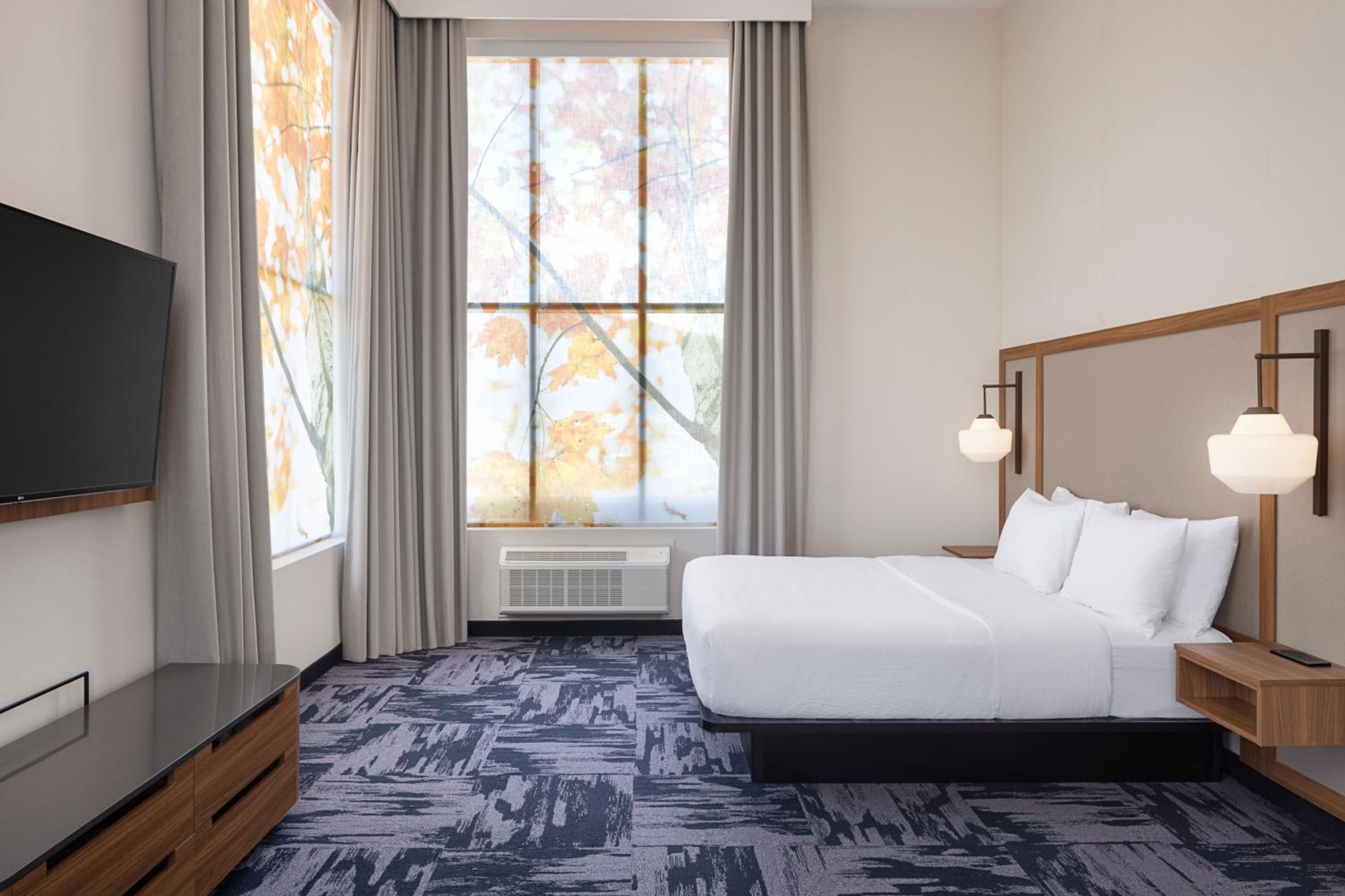 One-Bedroom King Suite with Two Sofa Beds