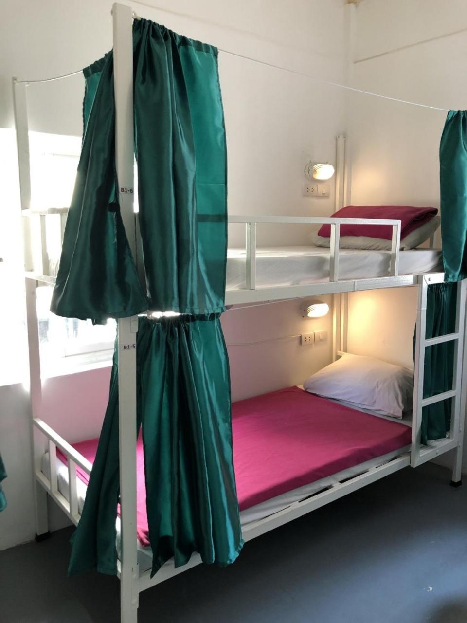 Bunk Bed in Mixed Dormitory Room photo 2