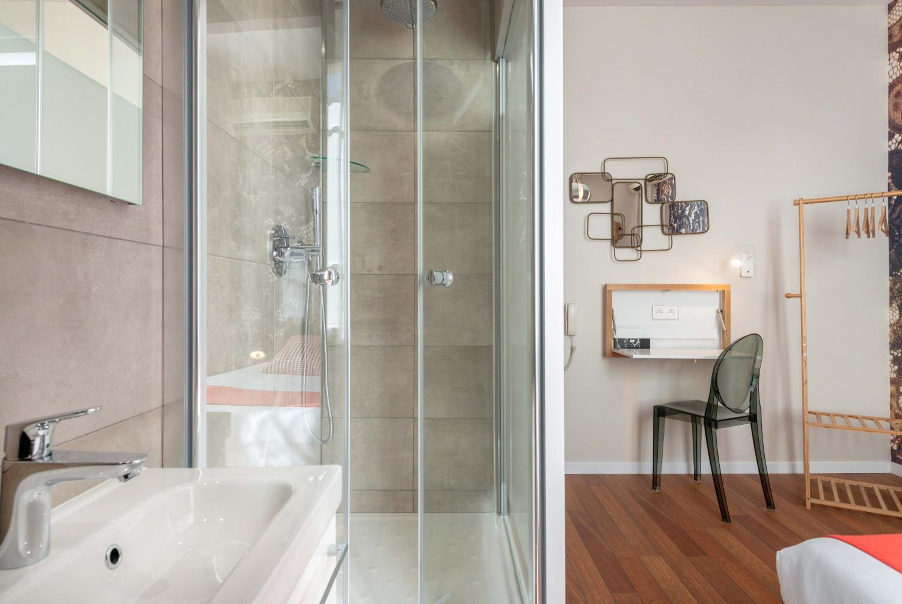 Double Room or Single Occupancy  - Photo 15