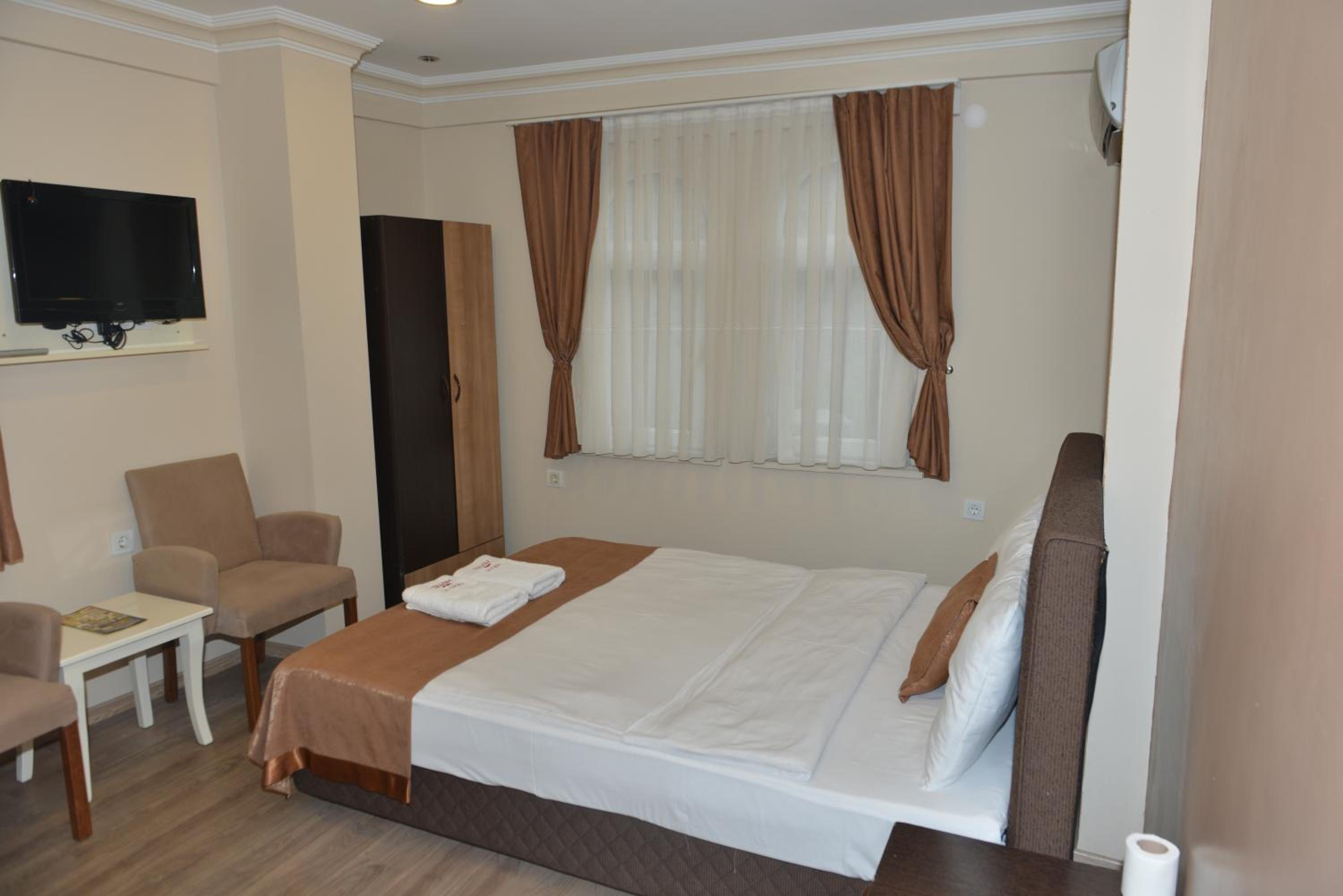 Double Room photo 2