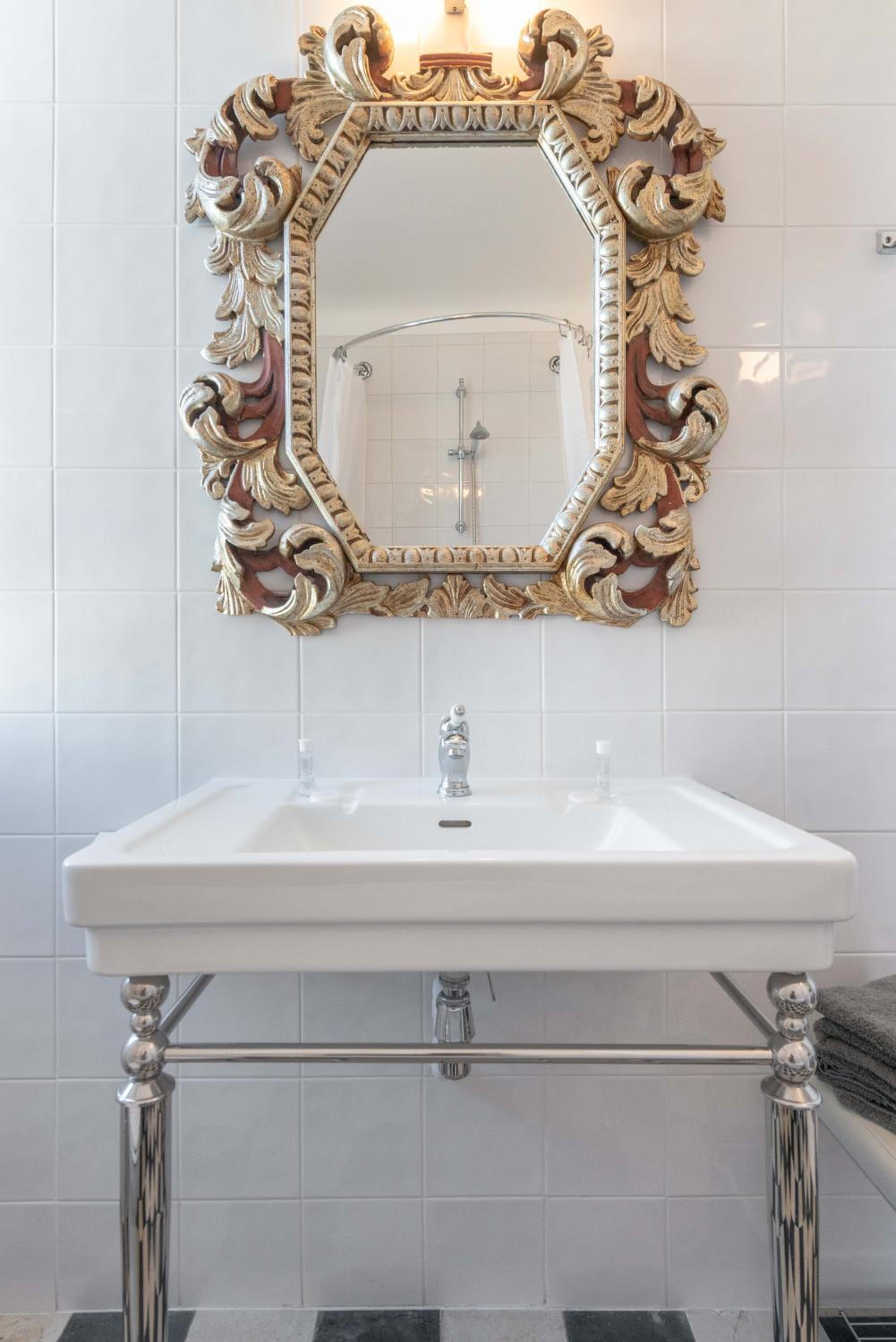 Superior Double Room with Bath photo 2