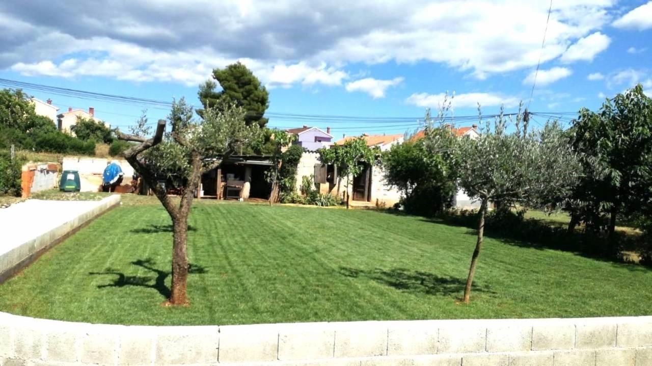 Apartment with Garden View photo 3