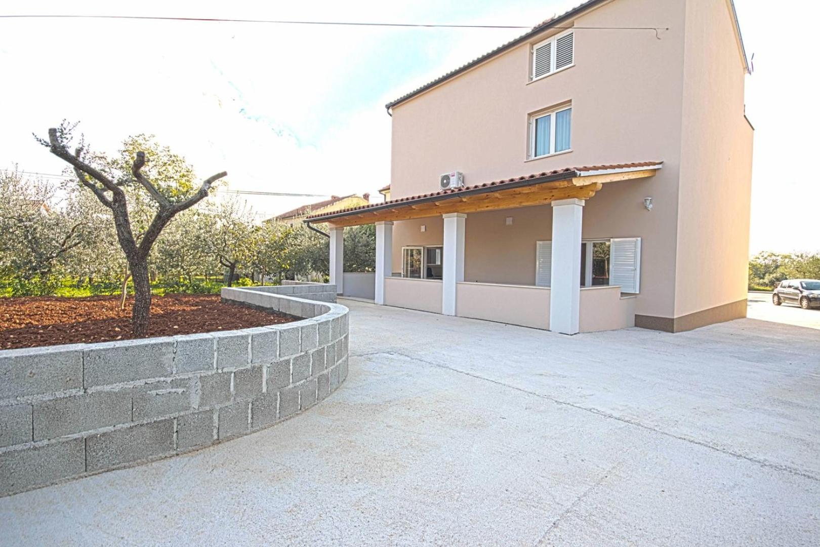 Apartment with Garden View photo 2