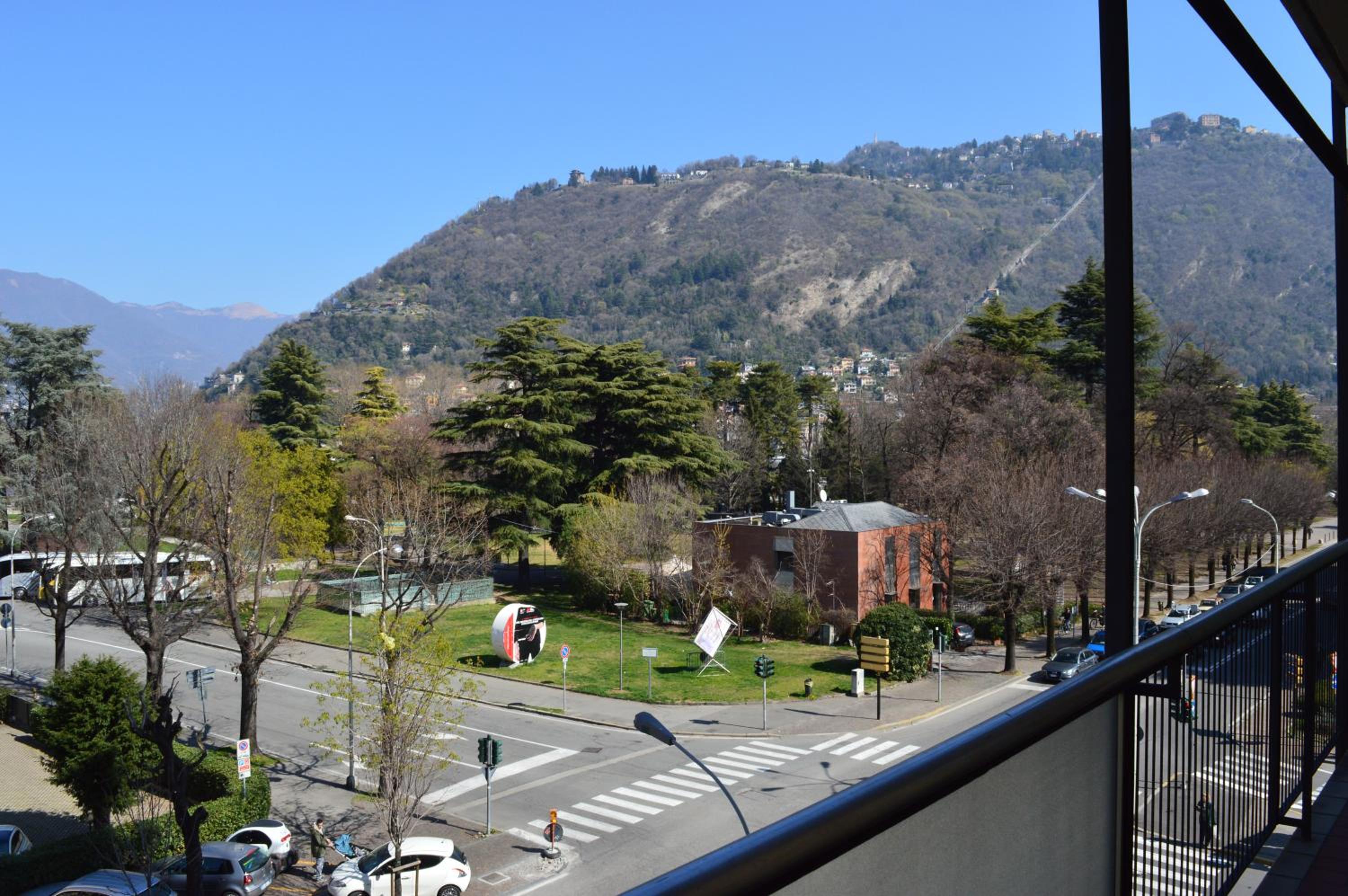 Apartment - Photo 4