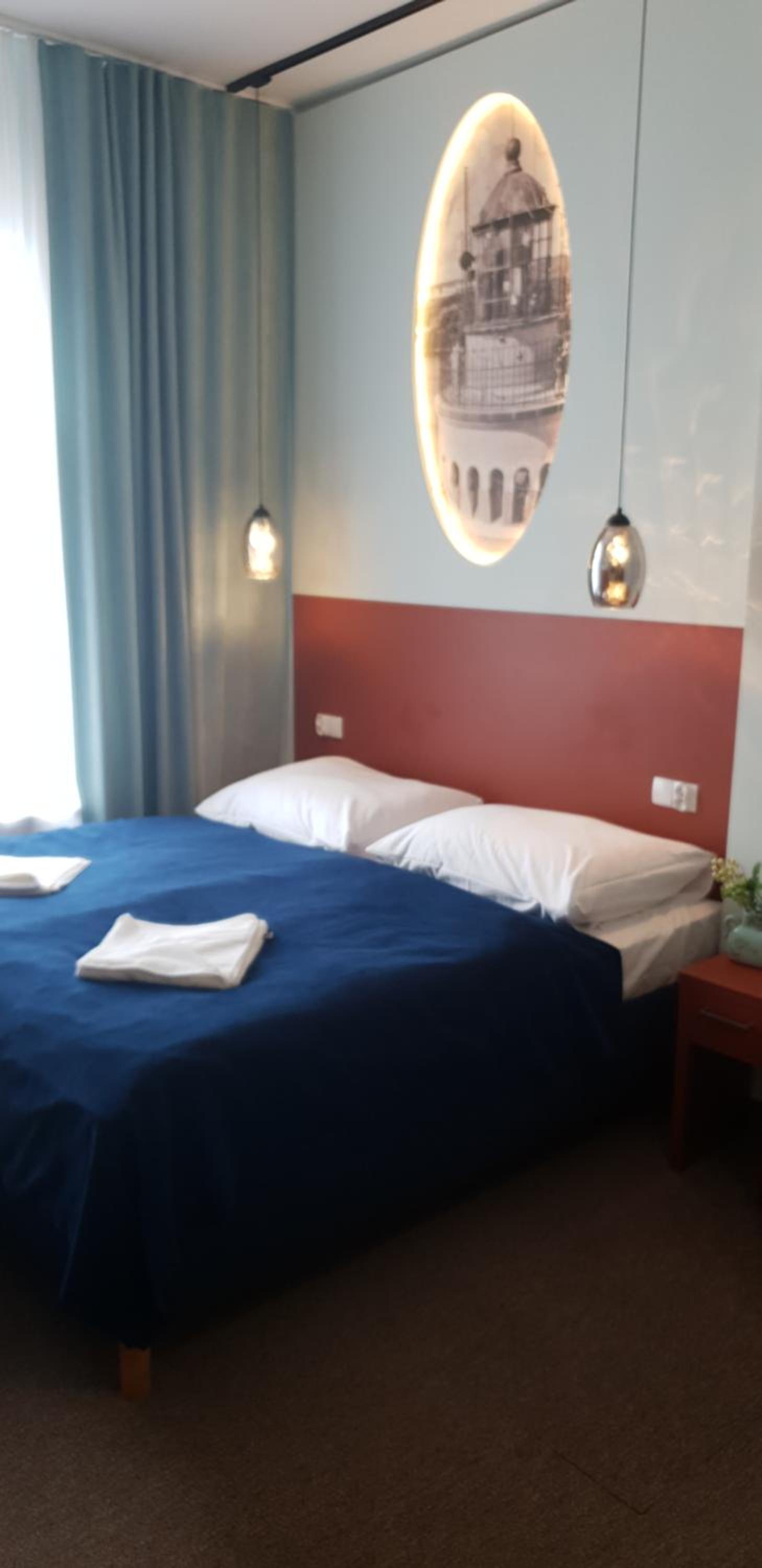 Standard Double or Twin Room - Photo 15