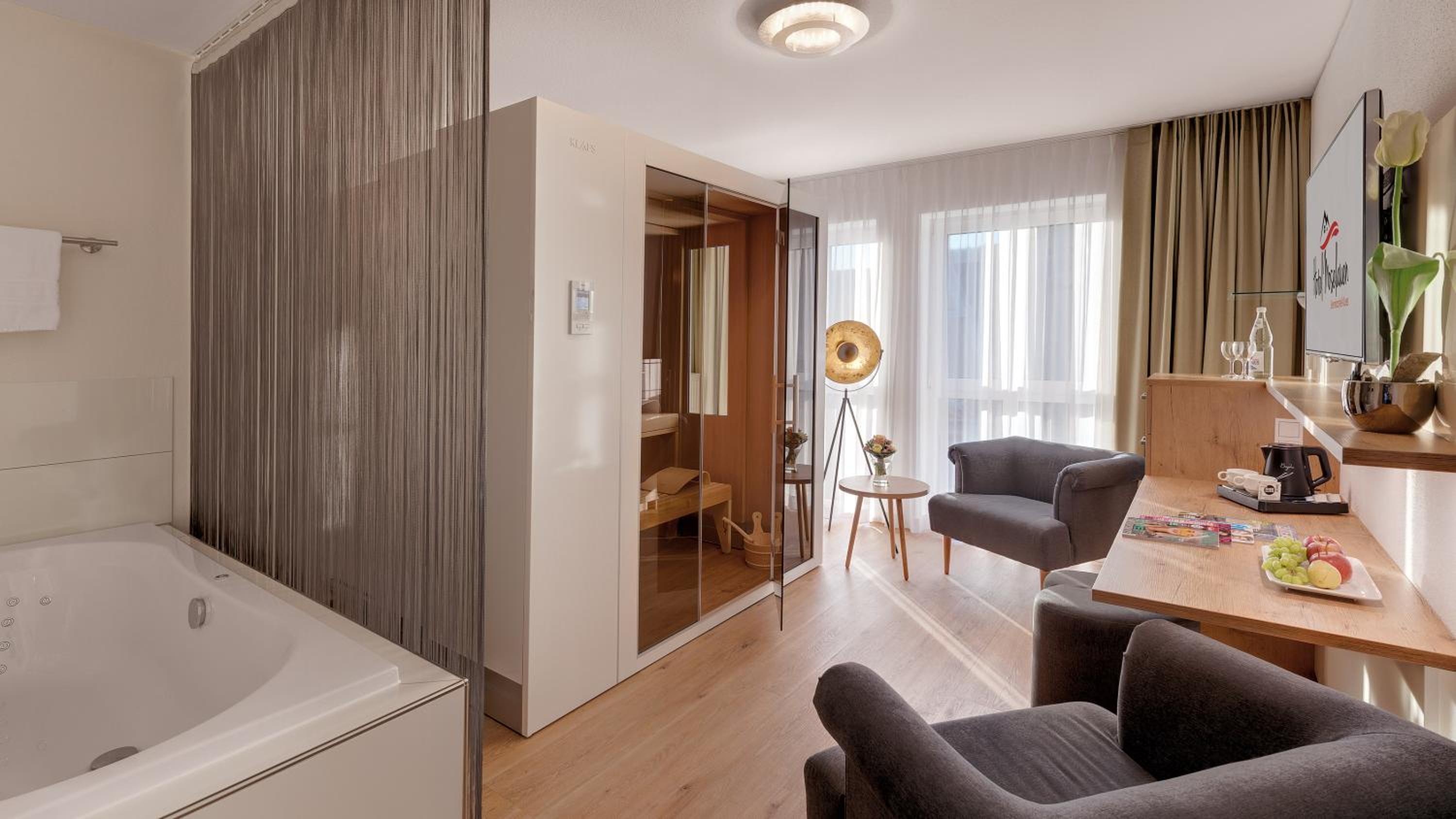 Suite with Sauna - Photo 2
