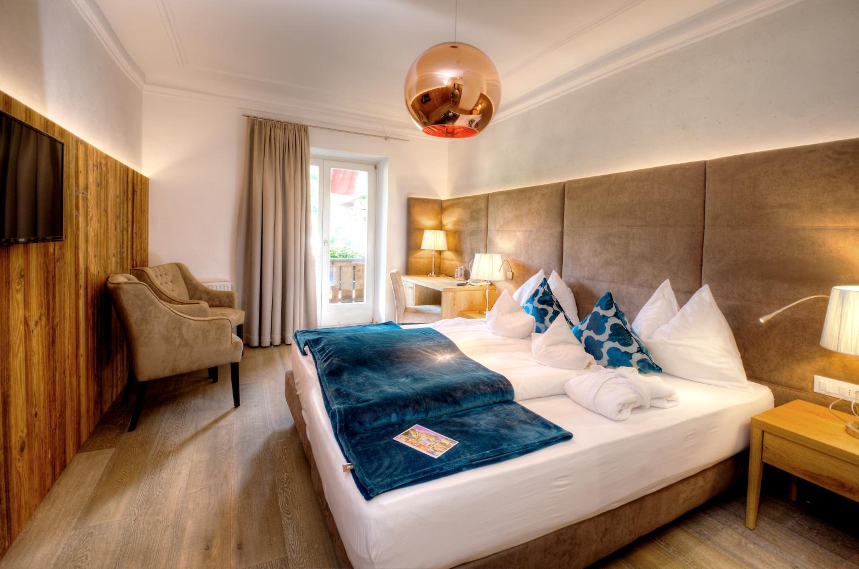 Twin Room - Photo 2