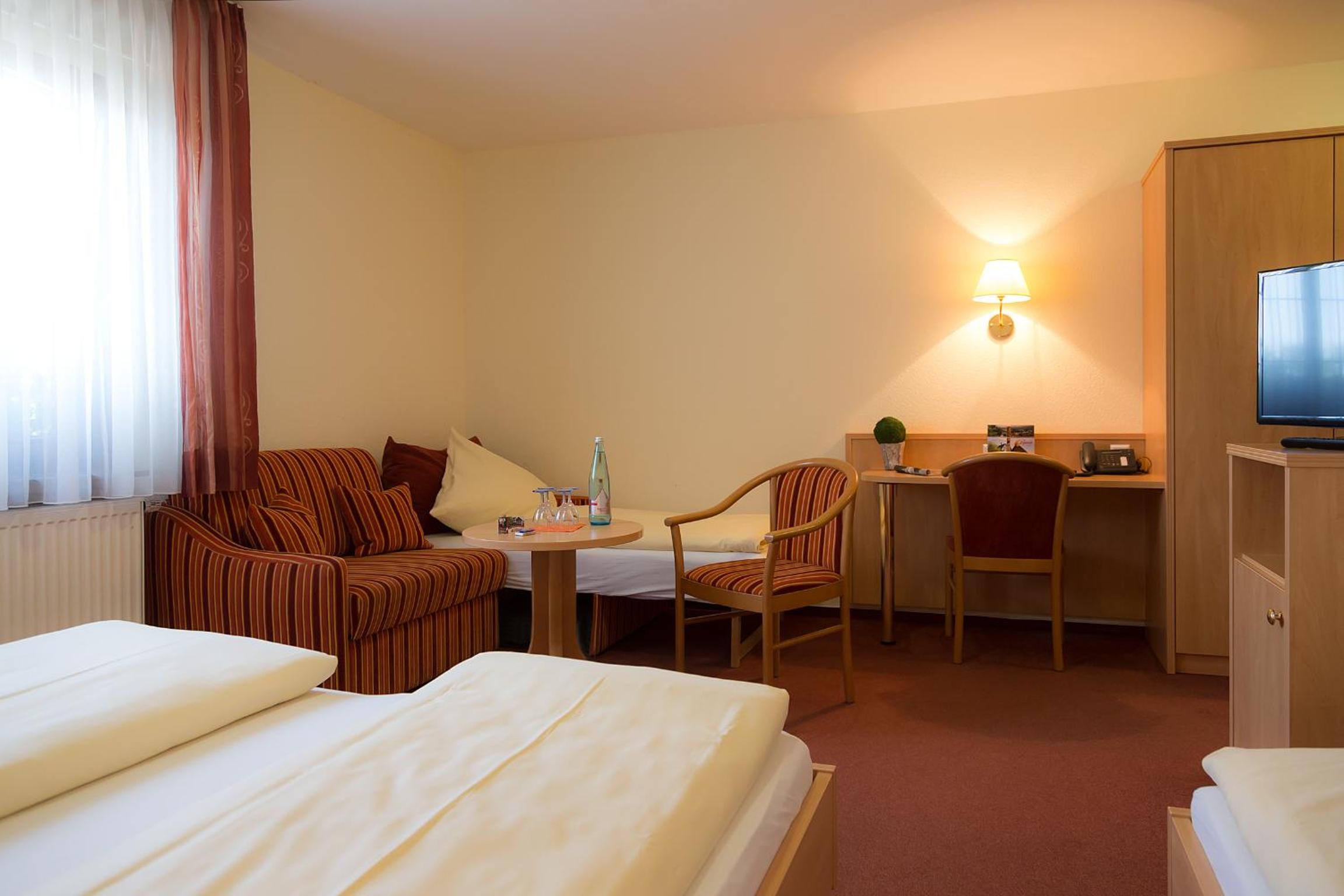 Comfort Quadruple Room - Photo 2