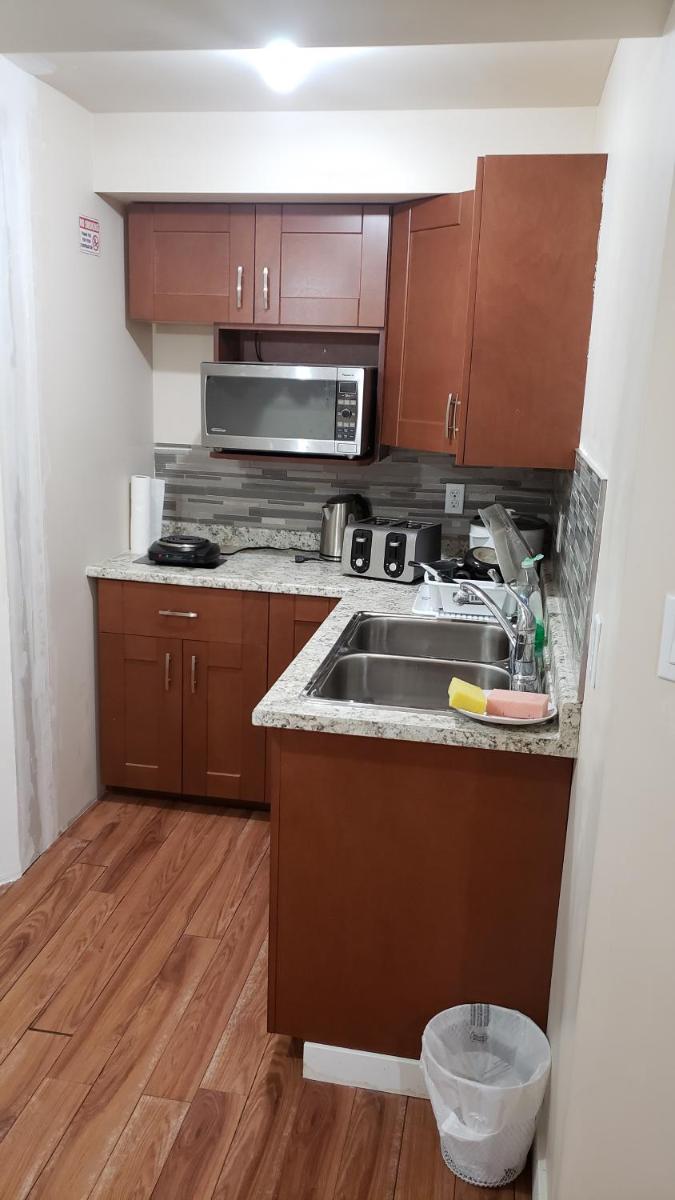 Budget Double Room photo 2