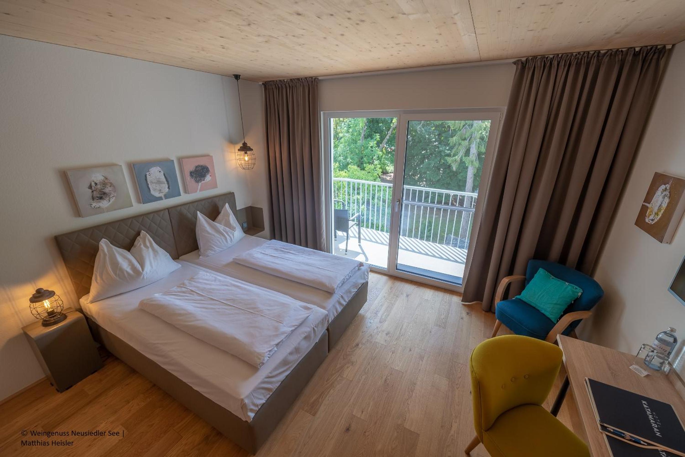 Double Room with Balcony - Parkside - Photo 5