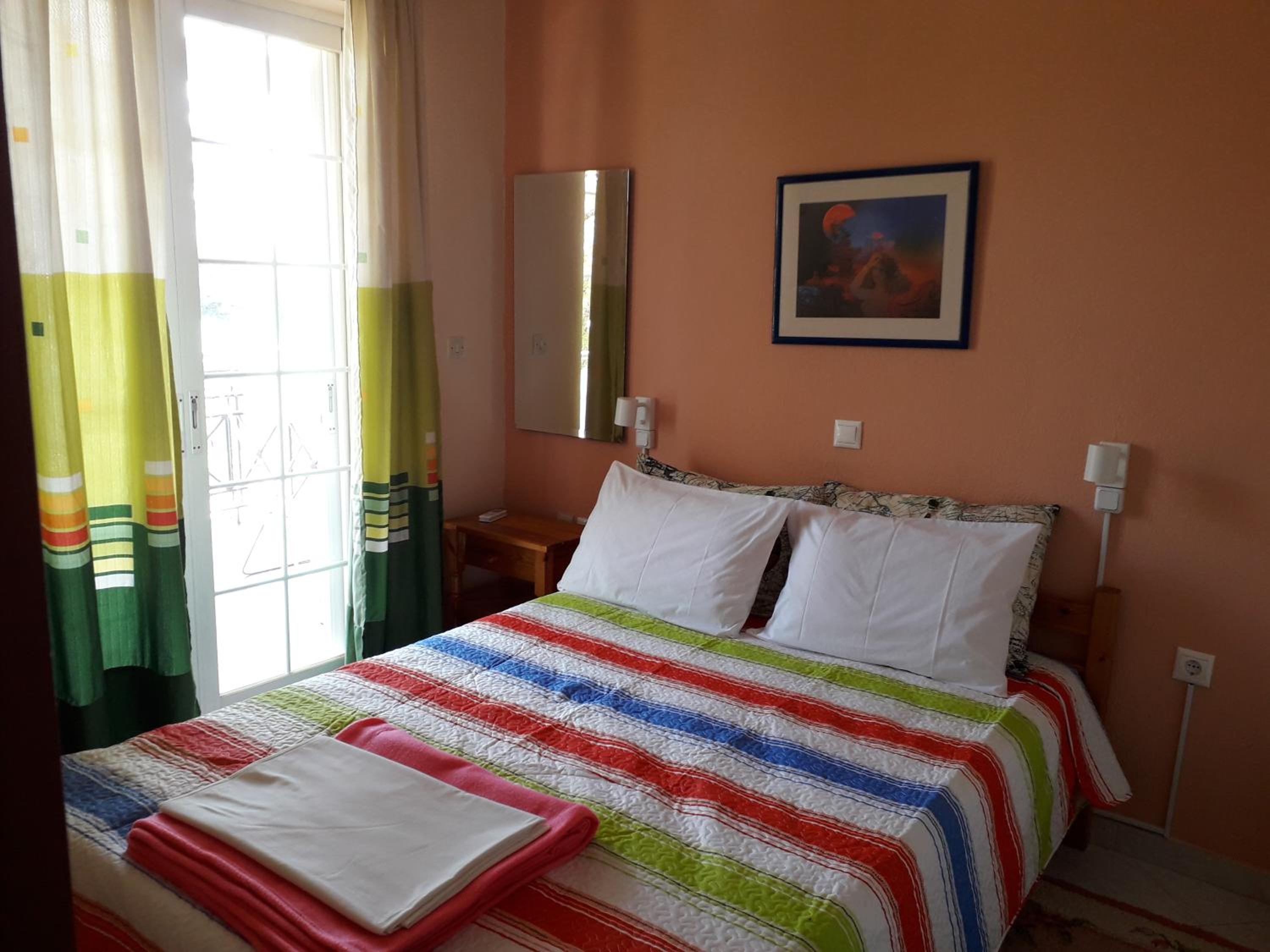 One-Bedroom Apartment with Sea View