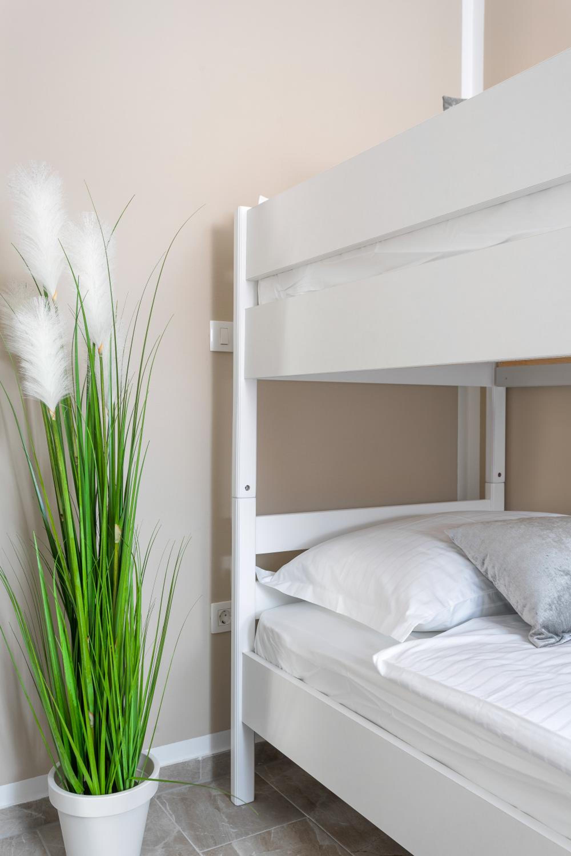 Apartment - Split Level
