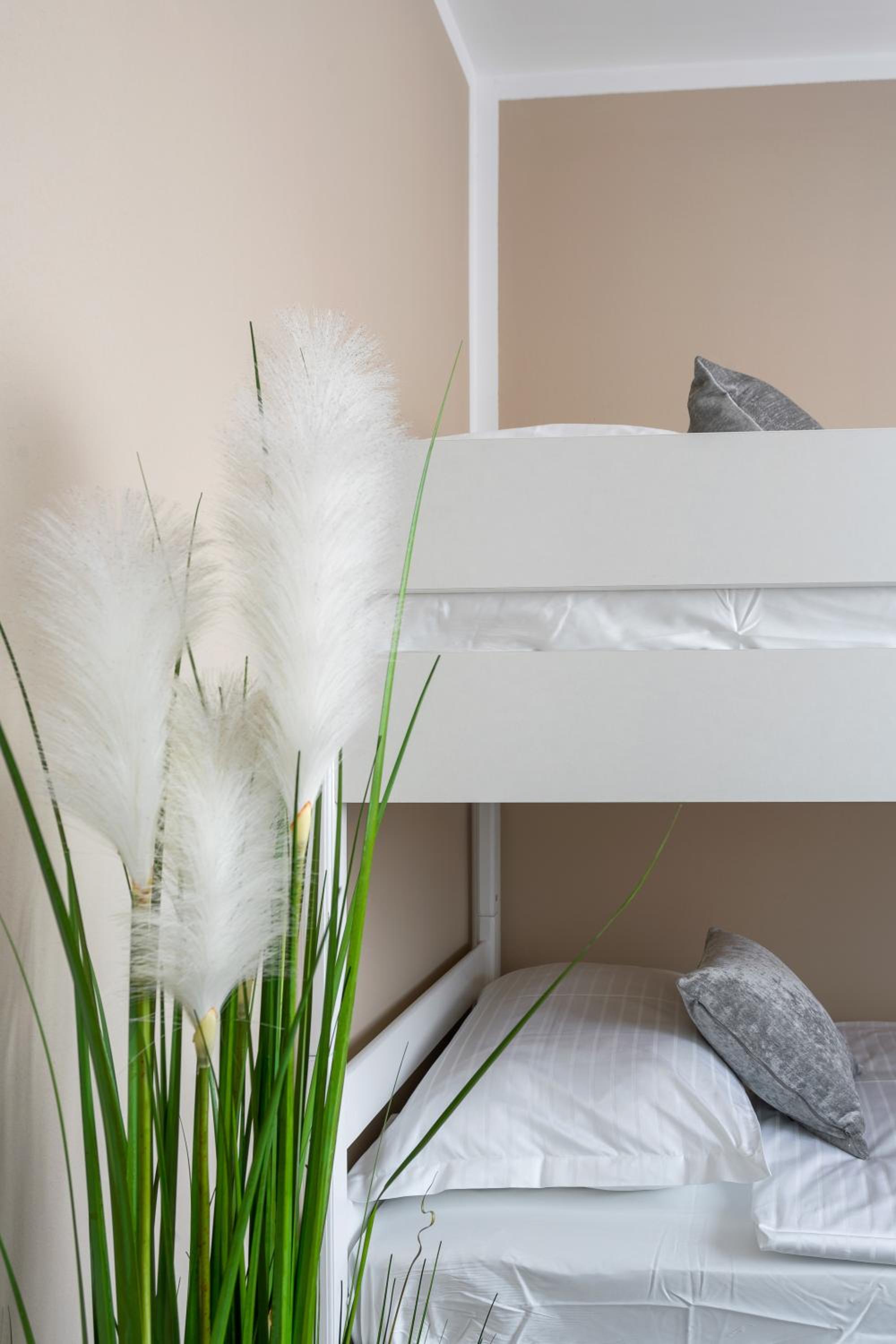 Apartment - Split Level