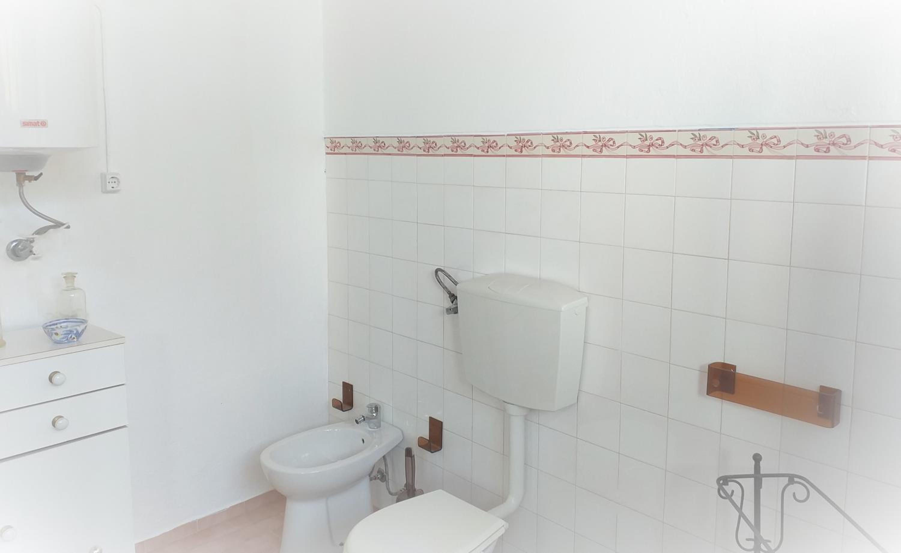Three-Bedroom Townhouse photo 2