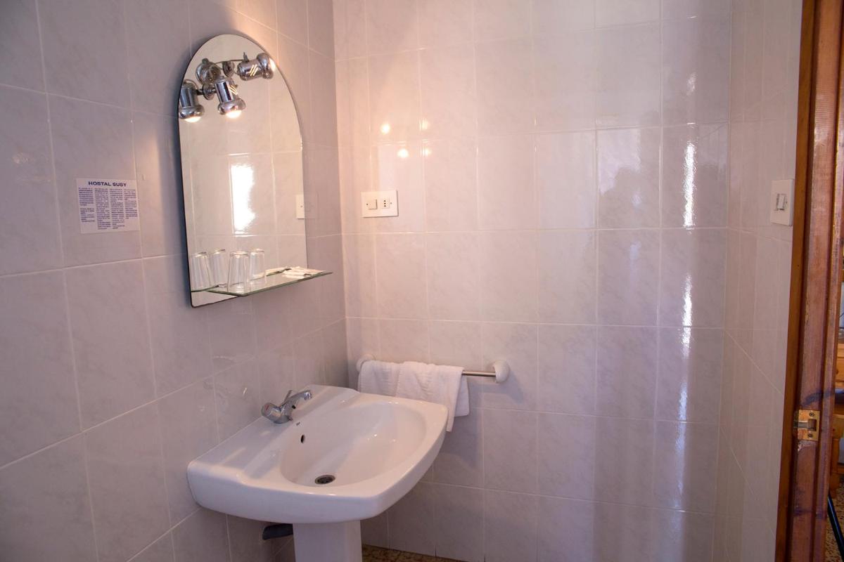 Triple Room with Balcony photo 3