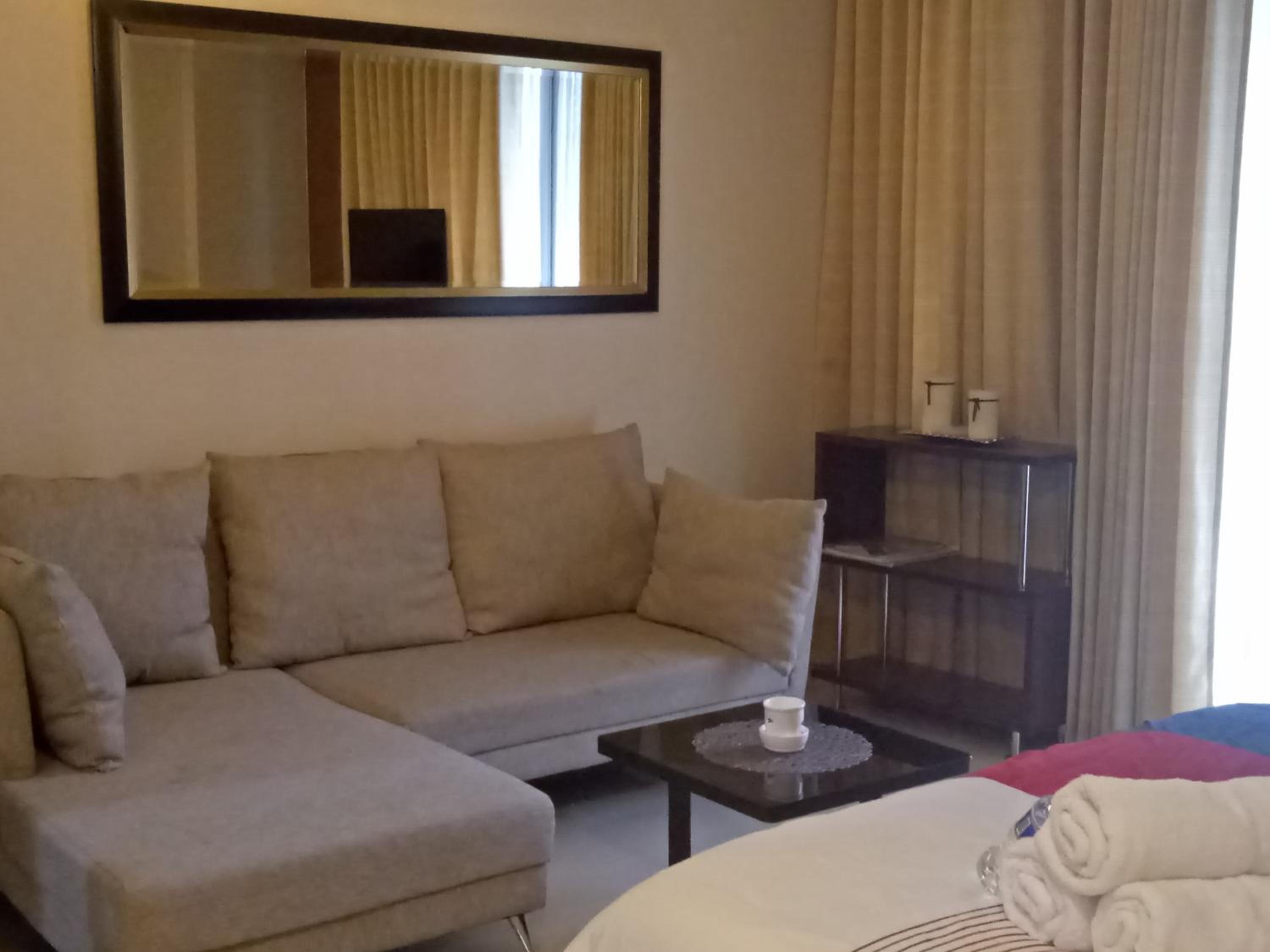 Apartment with Balcony - Photo 10