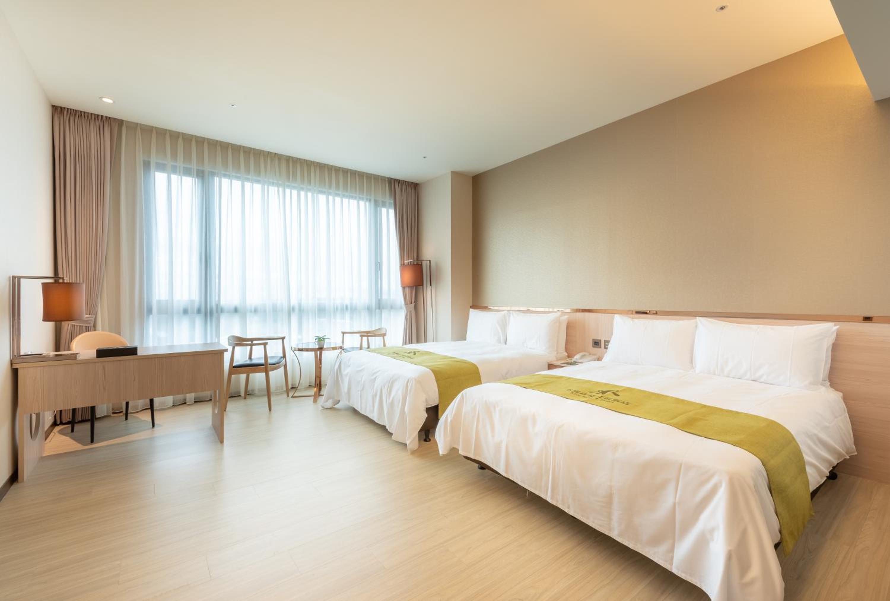 Standard Quadruple Room - Photo 2