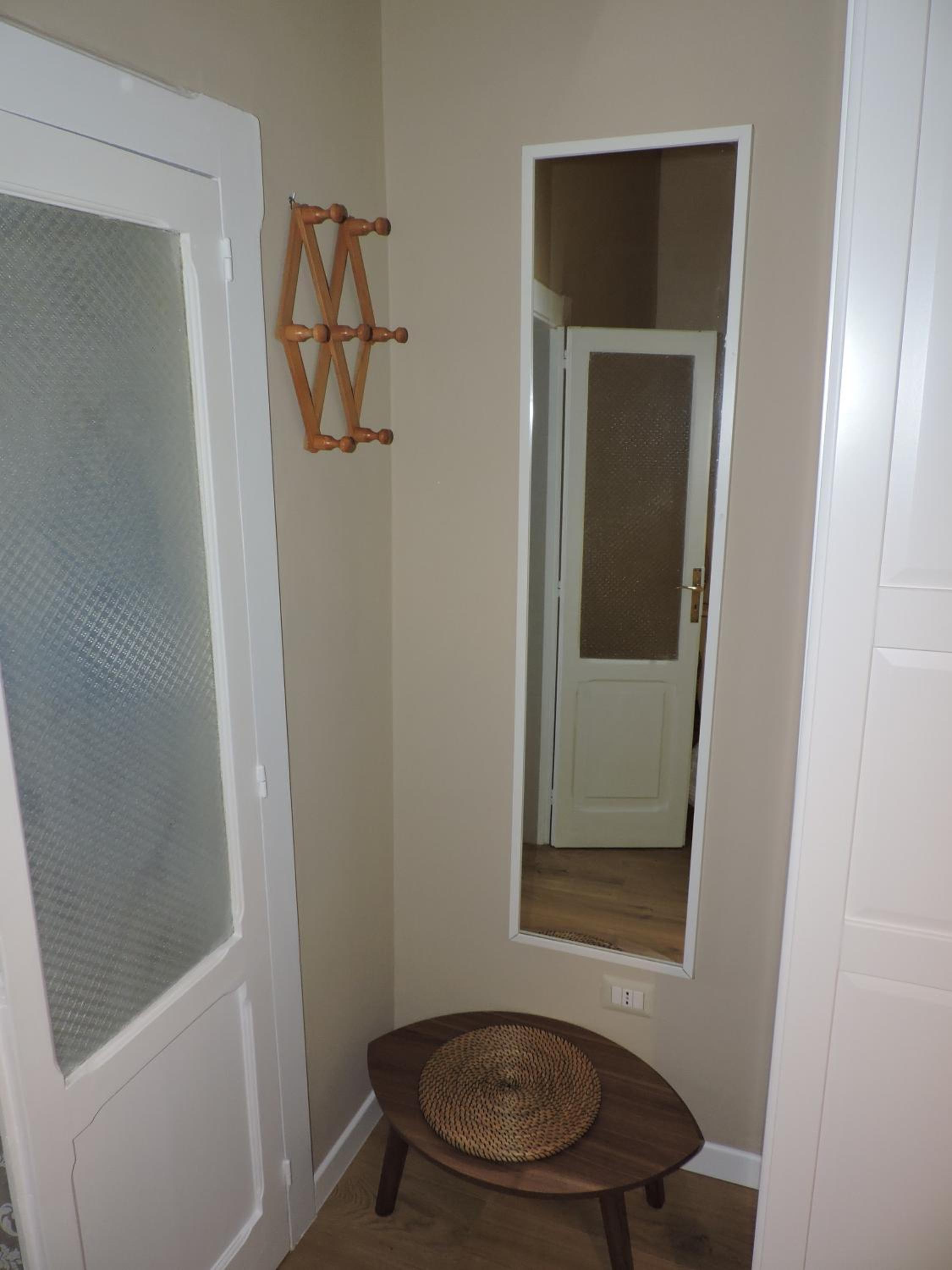 Family Room with Private Bathroom - Photo 11