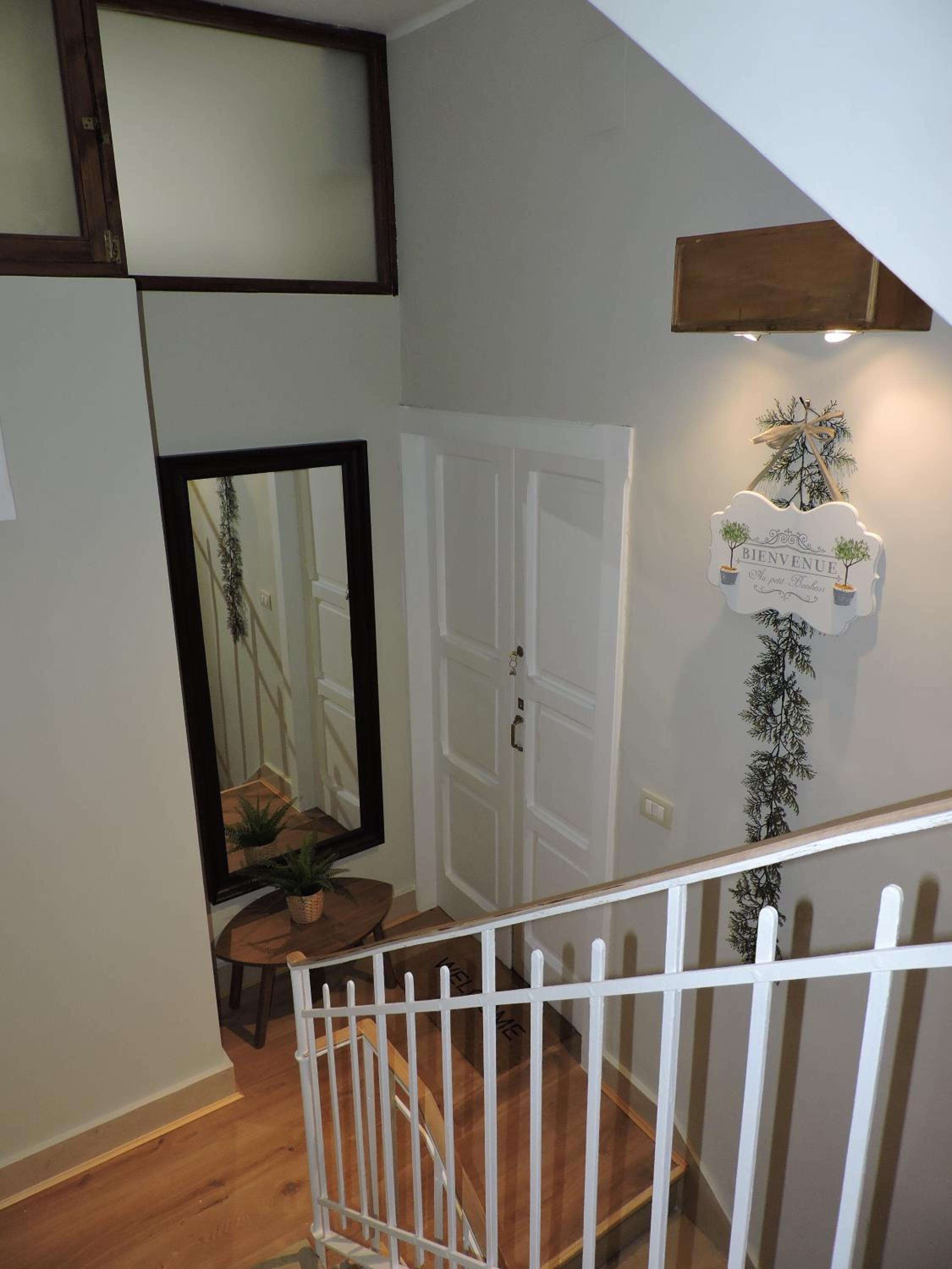 Family Room with Private Bathroom - Photo 14